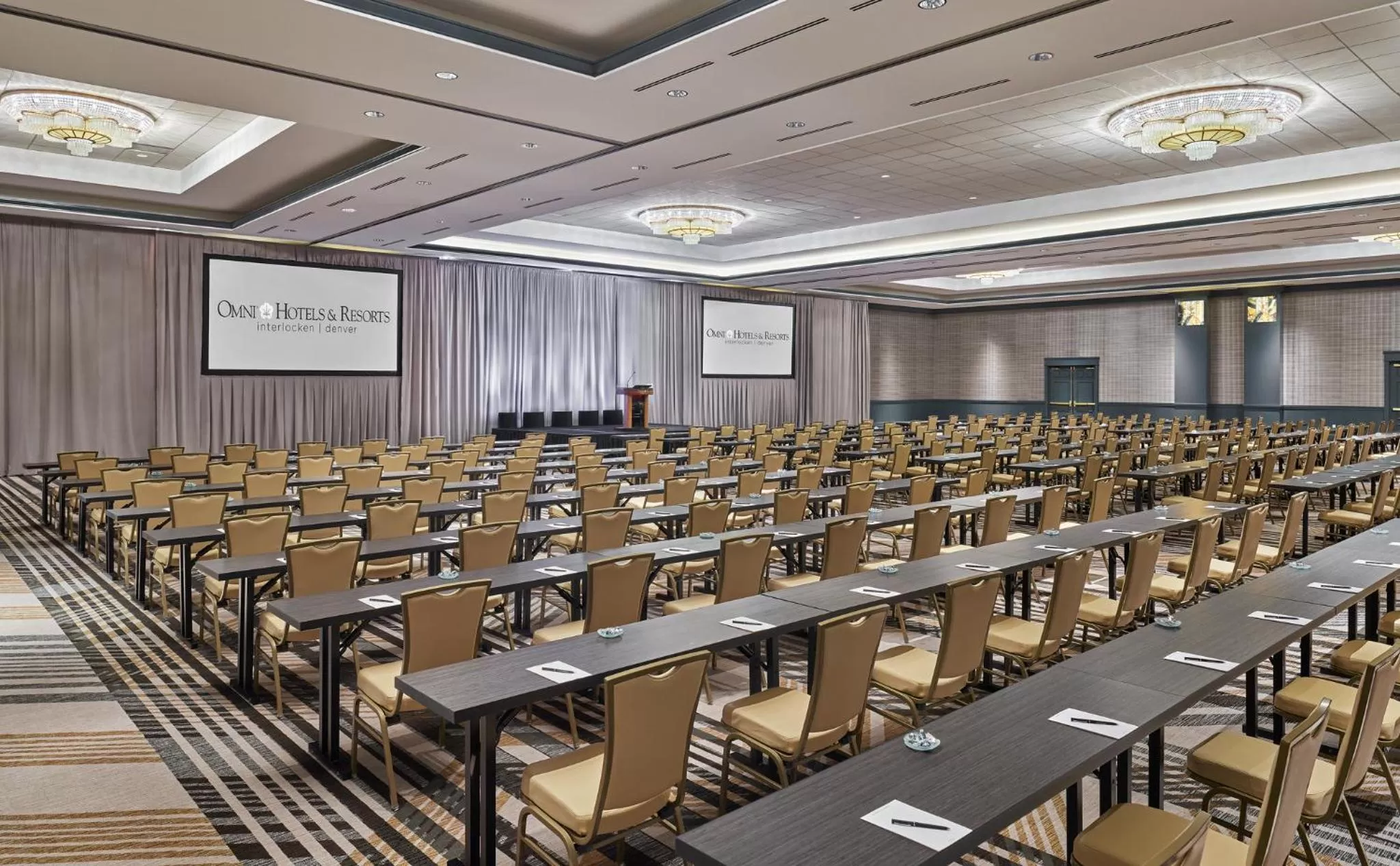 Meeting/conference room in Omni Interlocken Hotel