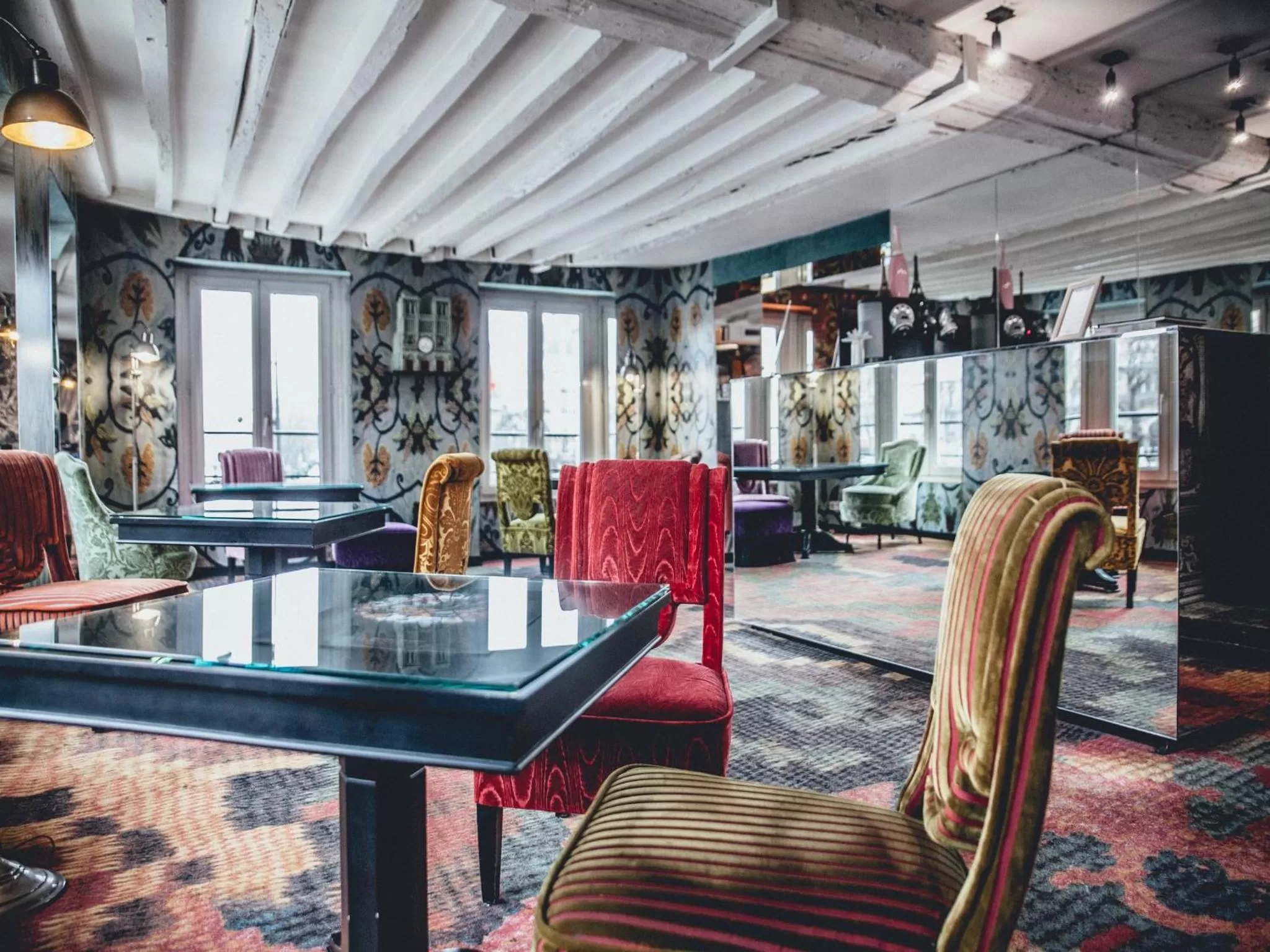 Living room in Hotel Le Notre Dame Saint Michel