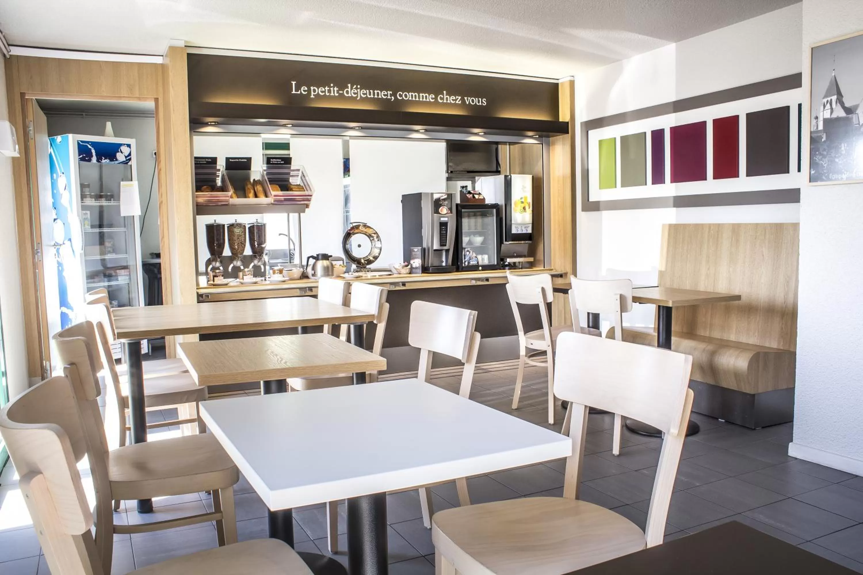 Dining area in Hotel Inn design Vierzon