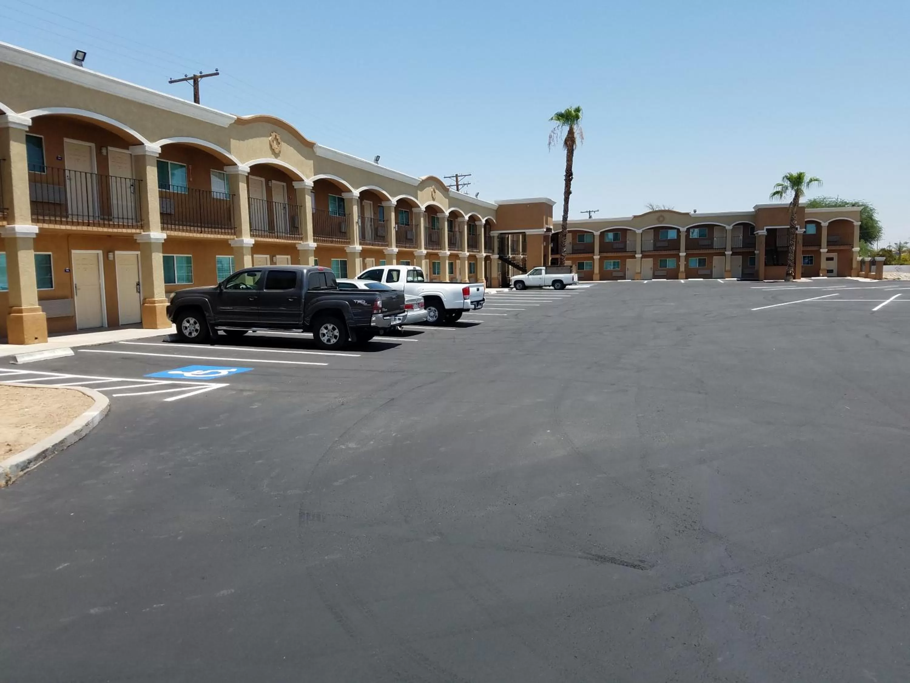 Property building in Days Inn by Wyndham El Centro