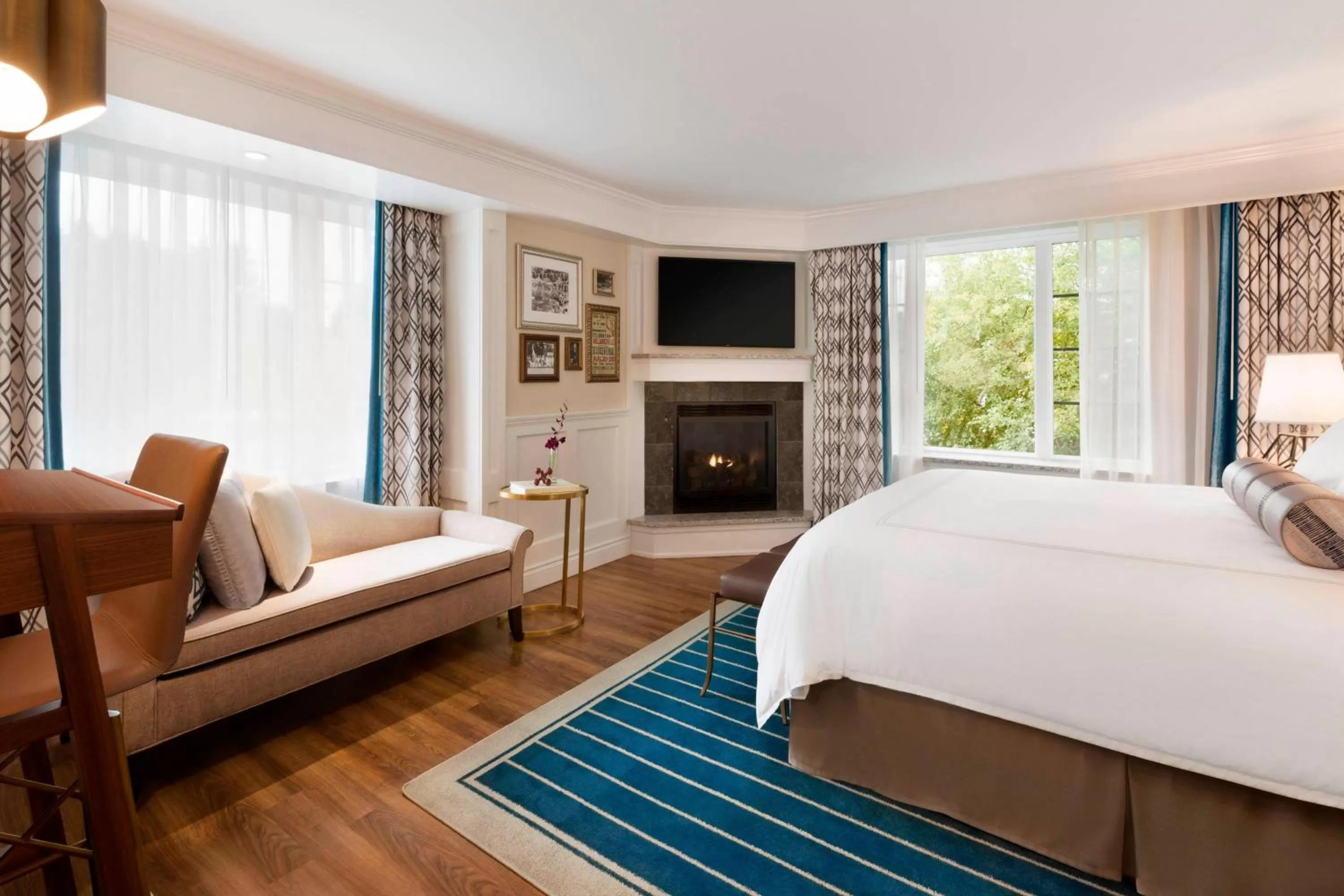 Bedroom, Bed in Reikart House Buffalo, a Tribute Portfolio Hotel