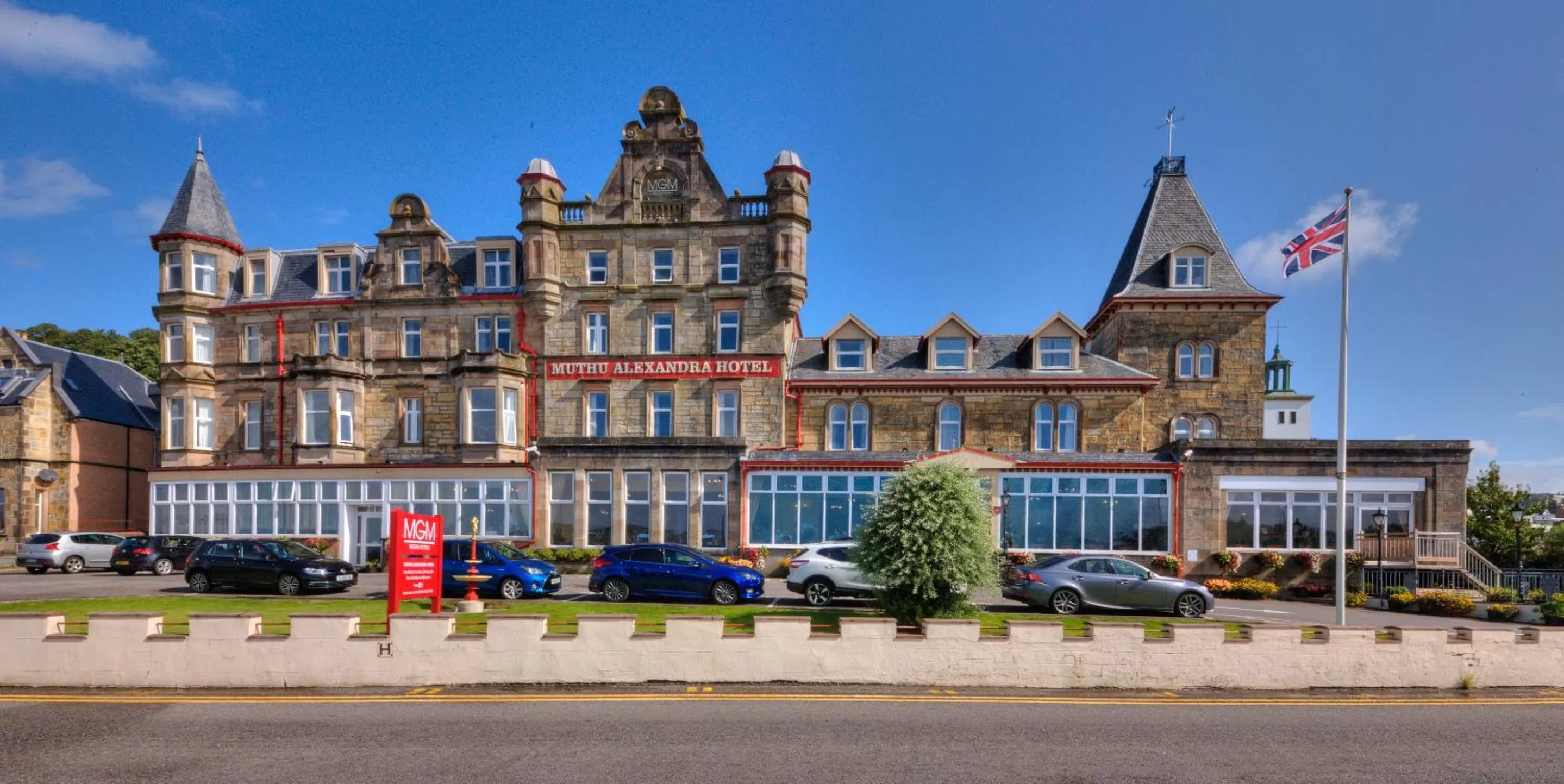 Property building in Muthu Alexandra Hotel