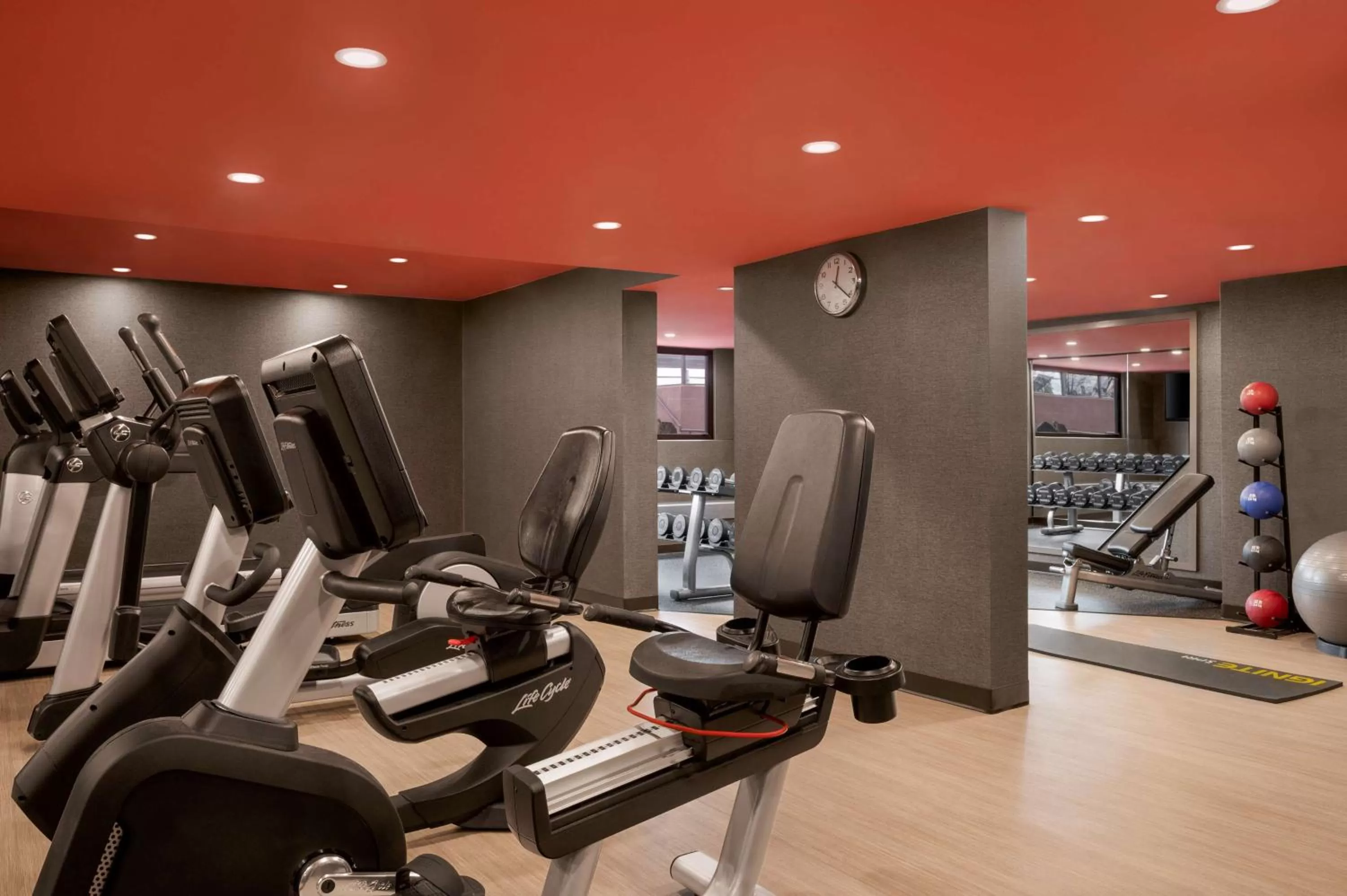 Fitness centre/facilities in Hilton Vancouver Airport