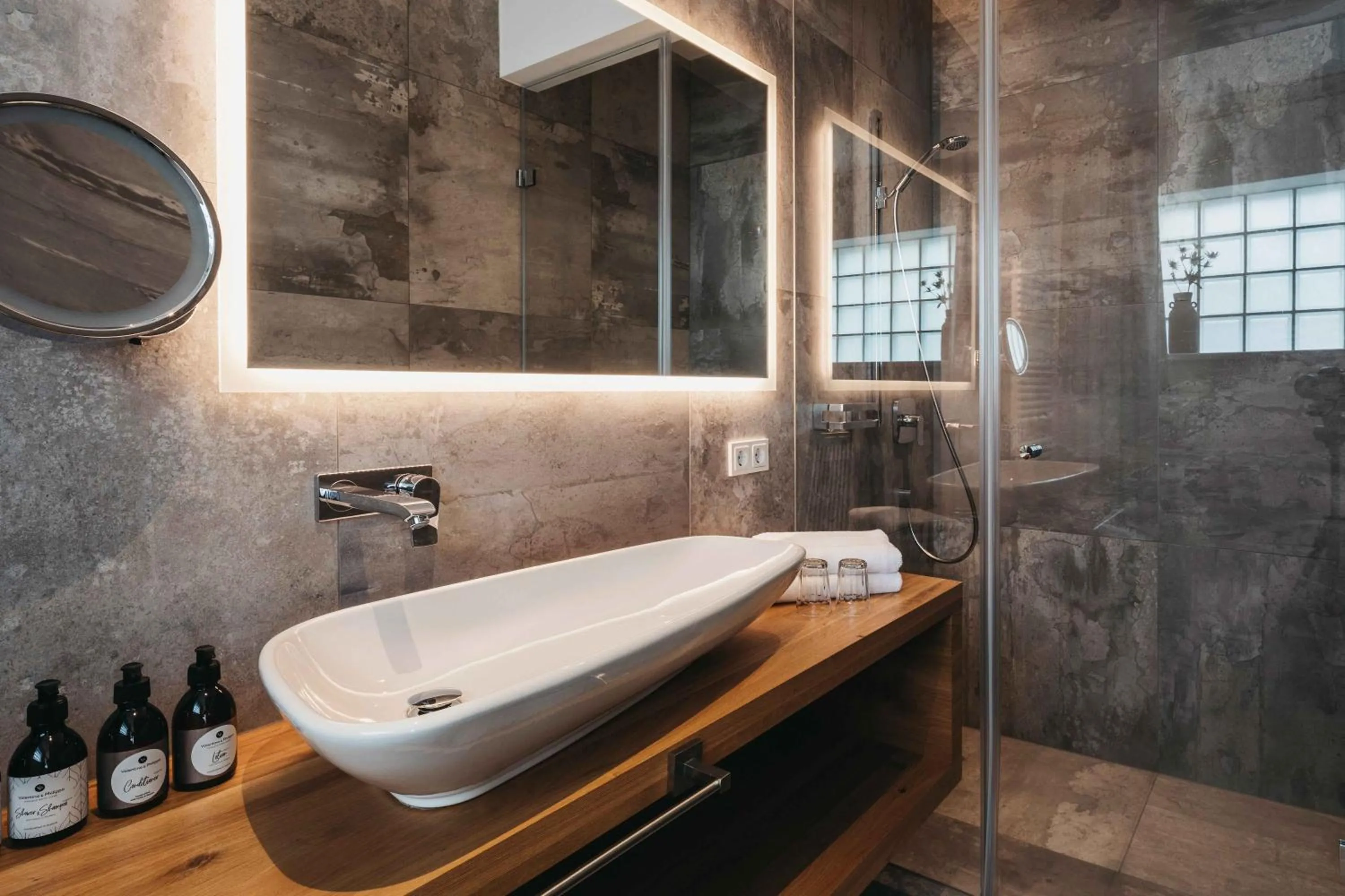 Bathroom in Sonnhof Alpendorf - an adults only place