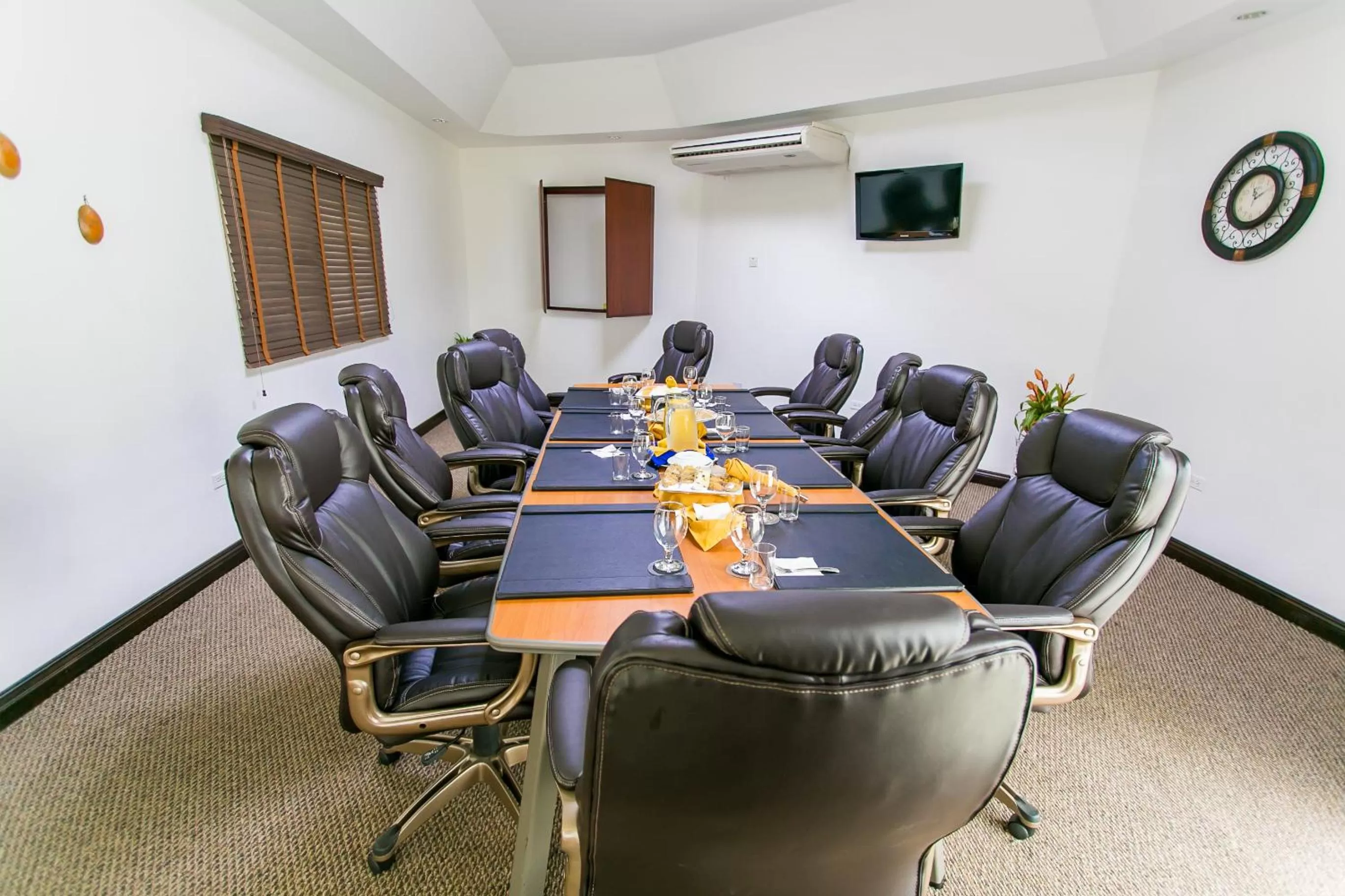 Business facilities in Altamont Court Hotel