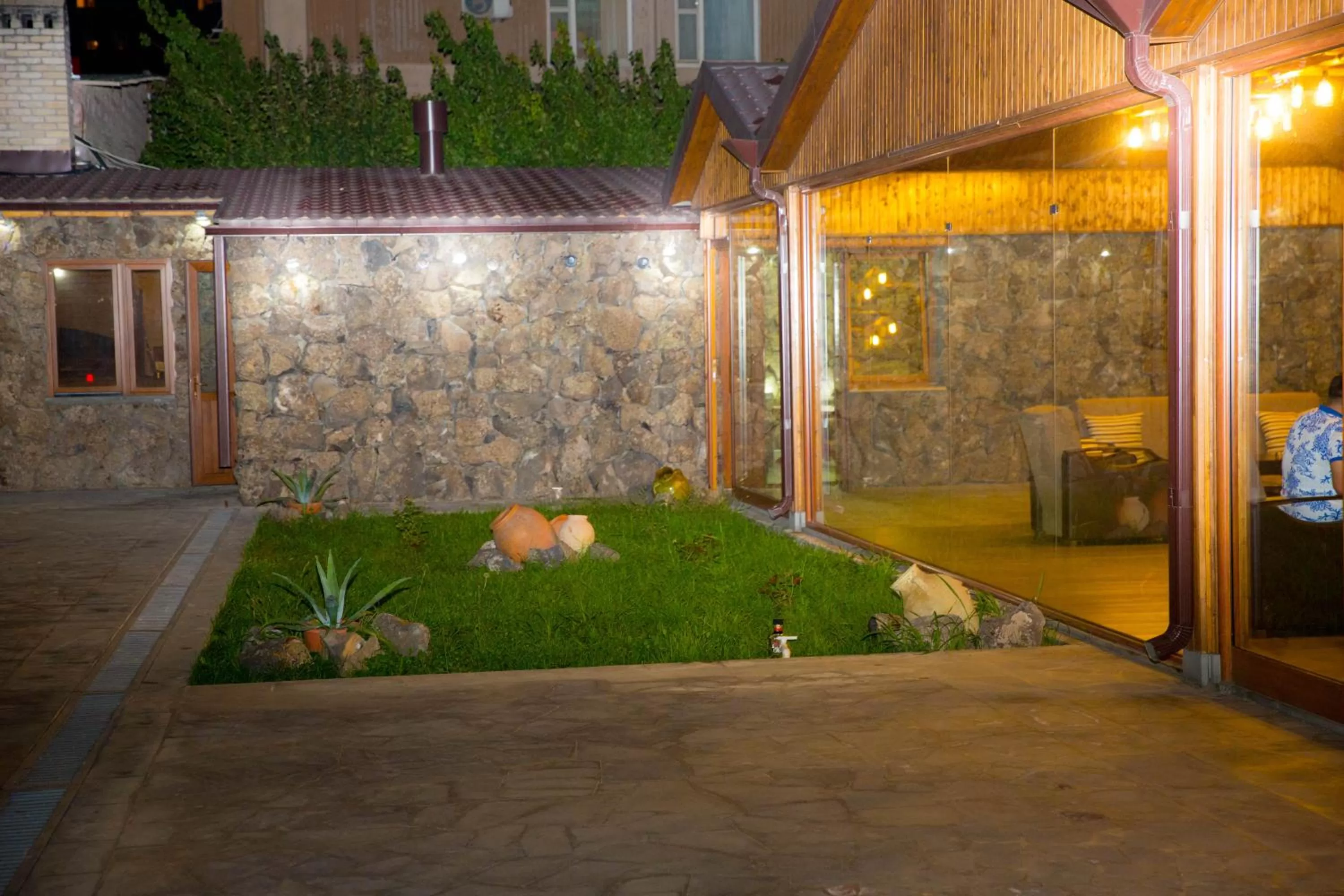 Communal lounge/ TV room in Eridana Hotel