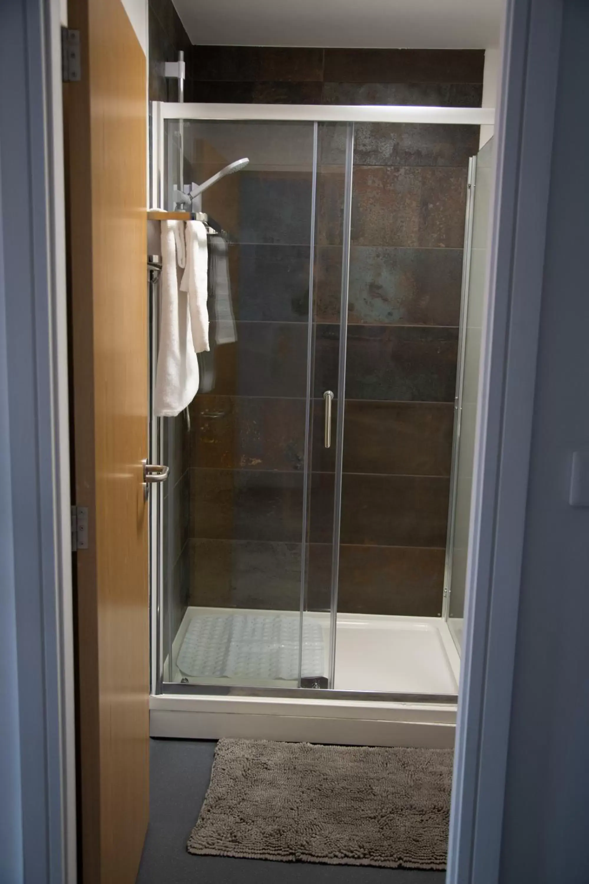 Superior Double or Twin Room with City View in Hotel Rafay Superior Double or Twin Room with City View in Hotel Rafay