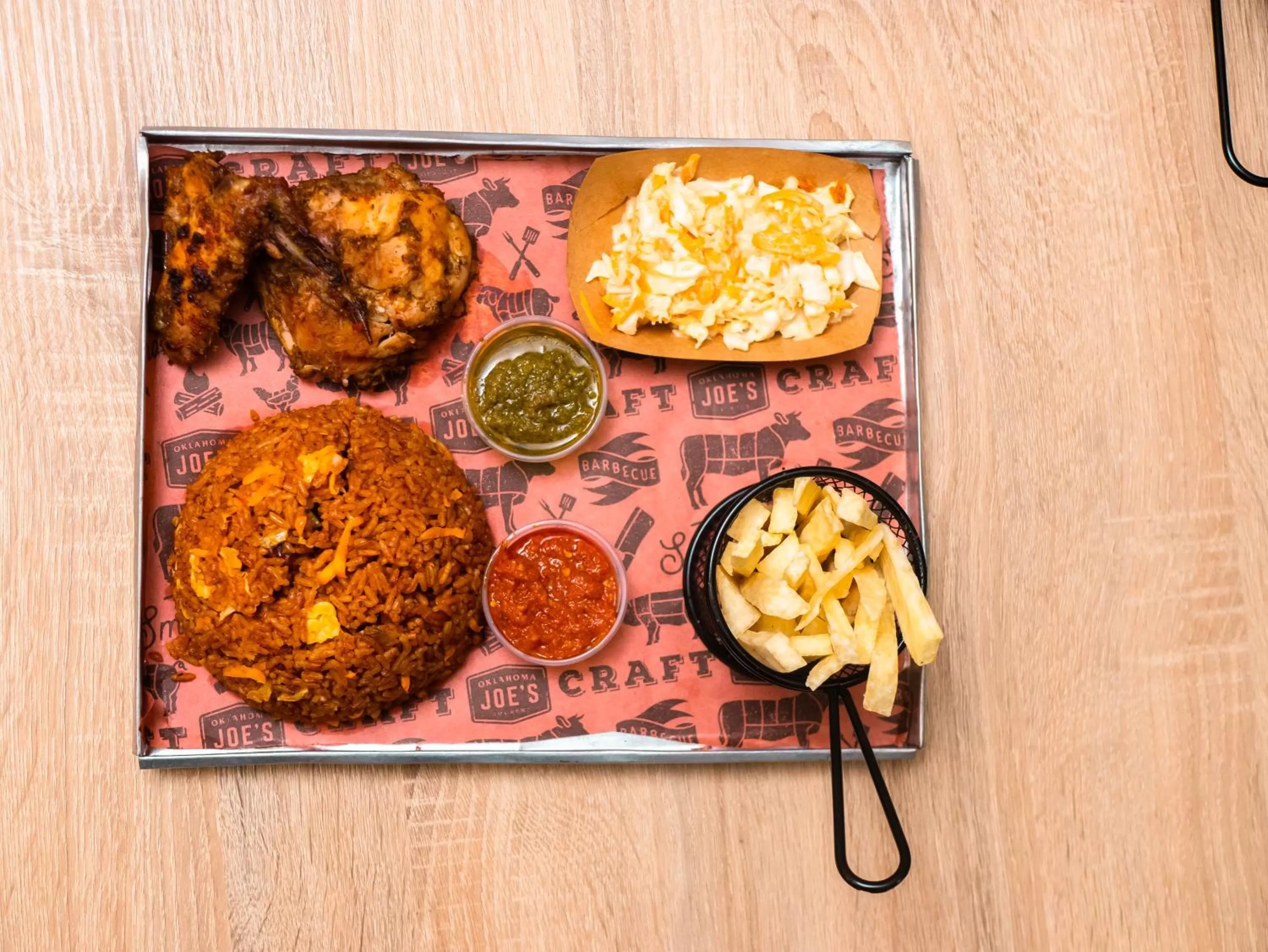 Restaurant/places to eat in KoKo Palm Inn LTD