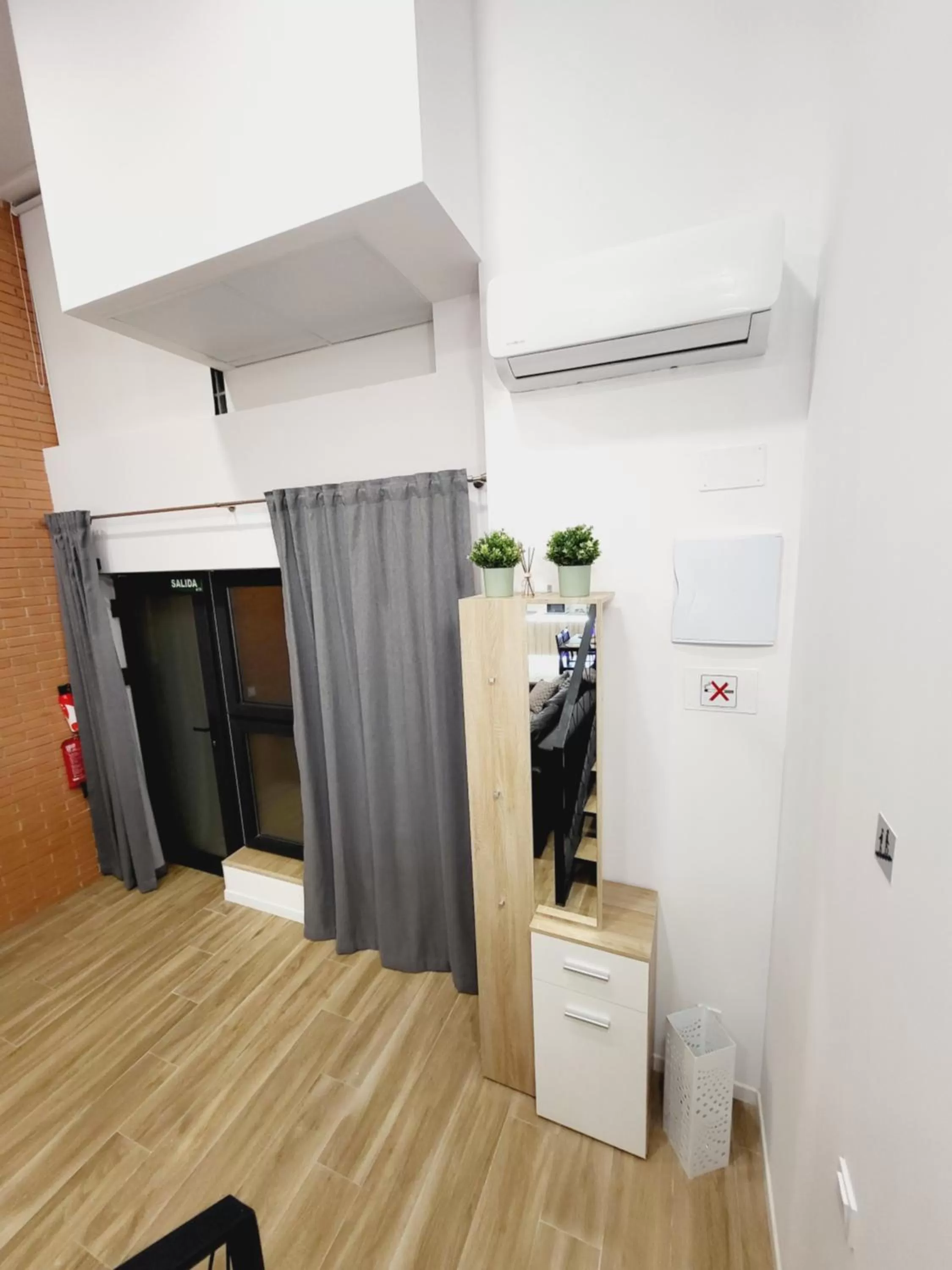 hair dresser in Carbonell 1