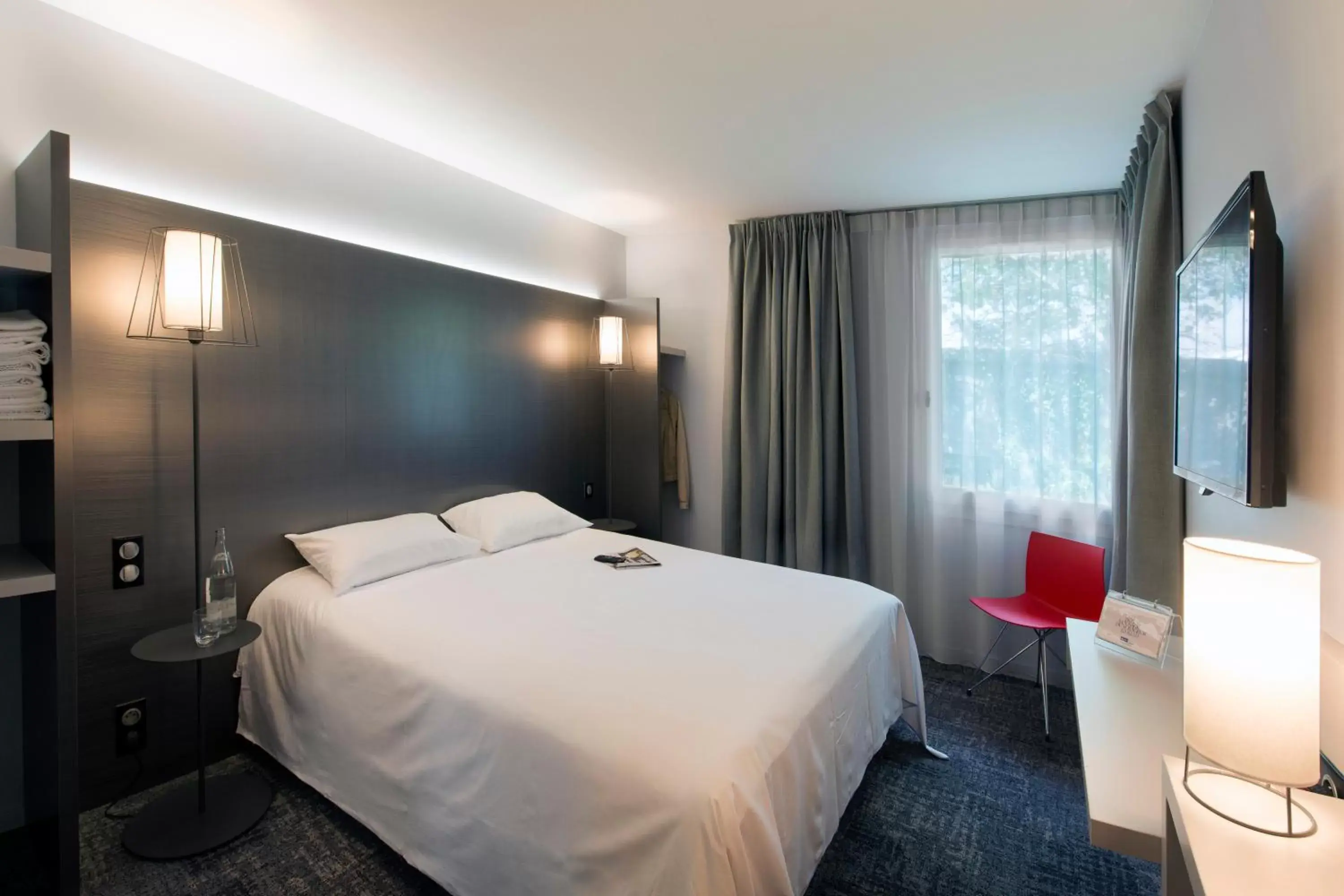 Double Room - 1 Doube Bed in L'hôtel by JOA de Saint-Paul-Lès-Dax Double Room - 1 Doube Bed in L'hôtel by JOA de Saint-Paul-Lès-Dax