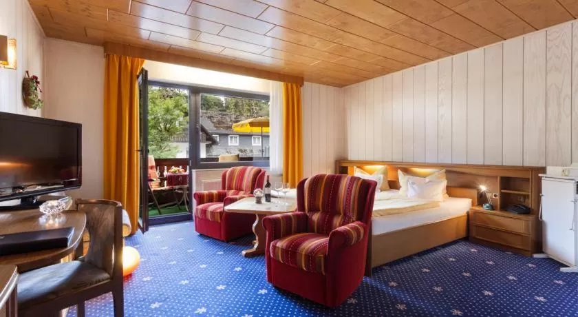 Balcony/Terrace, TV/Entertainment Center in Sporthotel Göbel