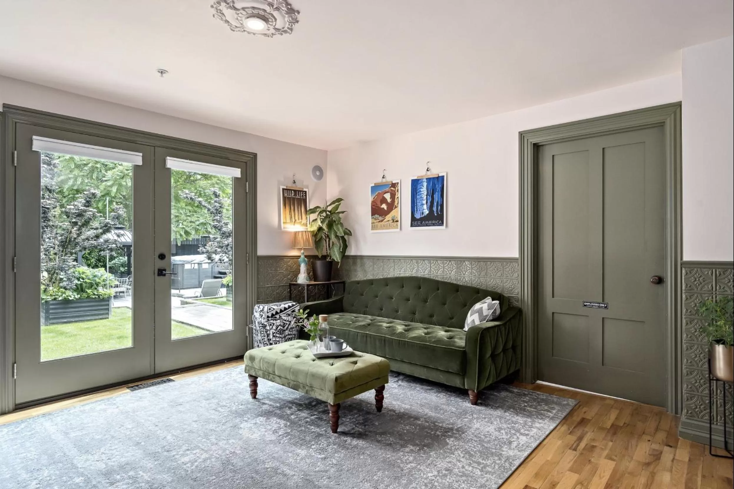 Seating area in The Wesley Walla Walla