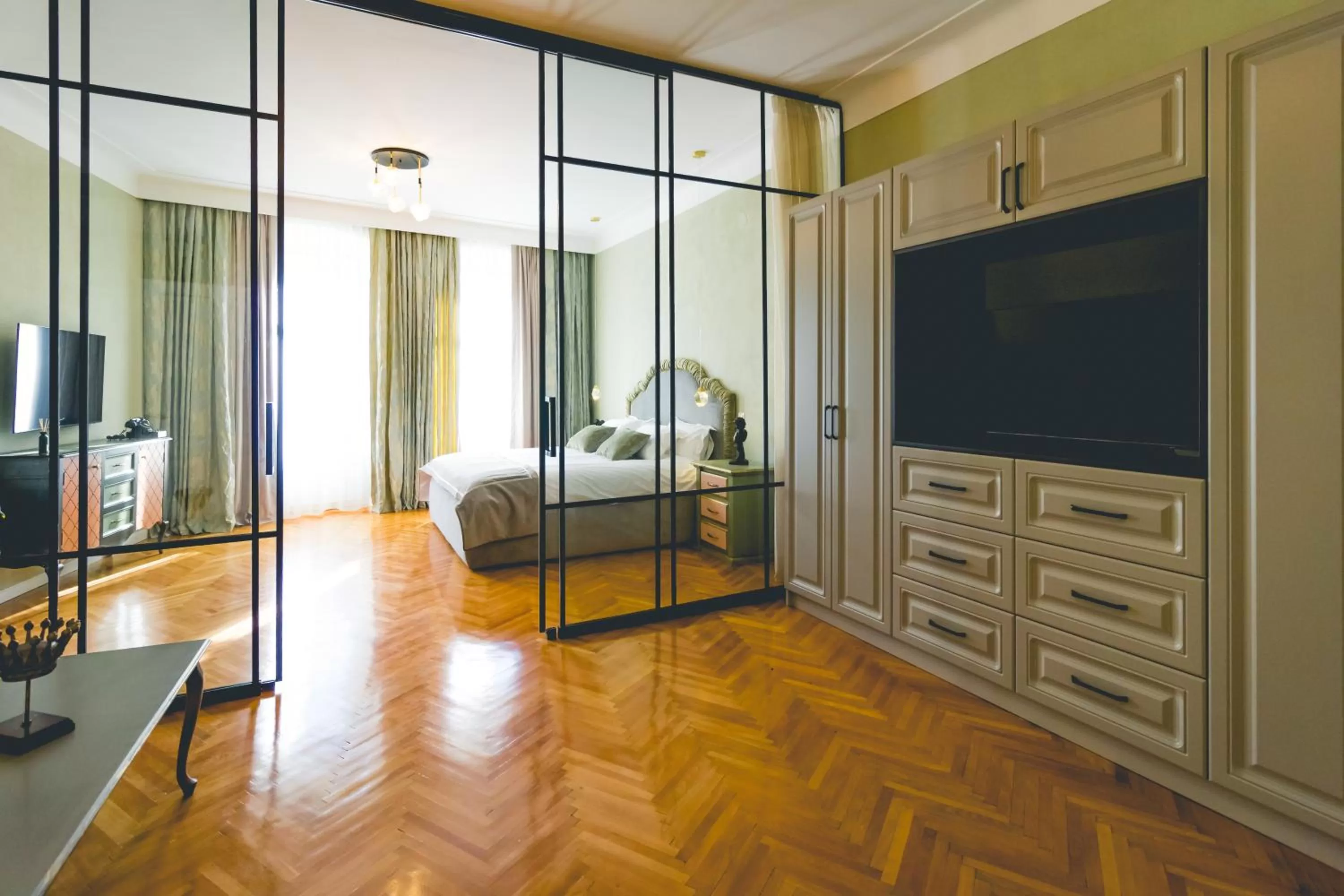 TV and multimedia, TV/Entertainment Center in MAGISTER seven