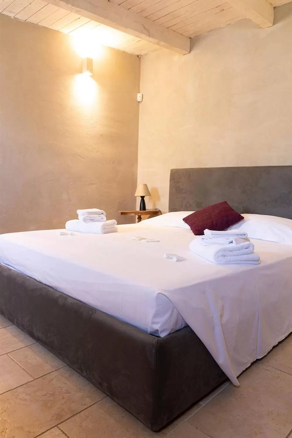 Bed in Graffiti Living - Affittacamere