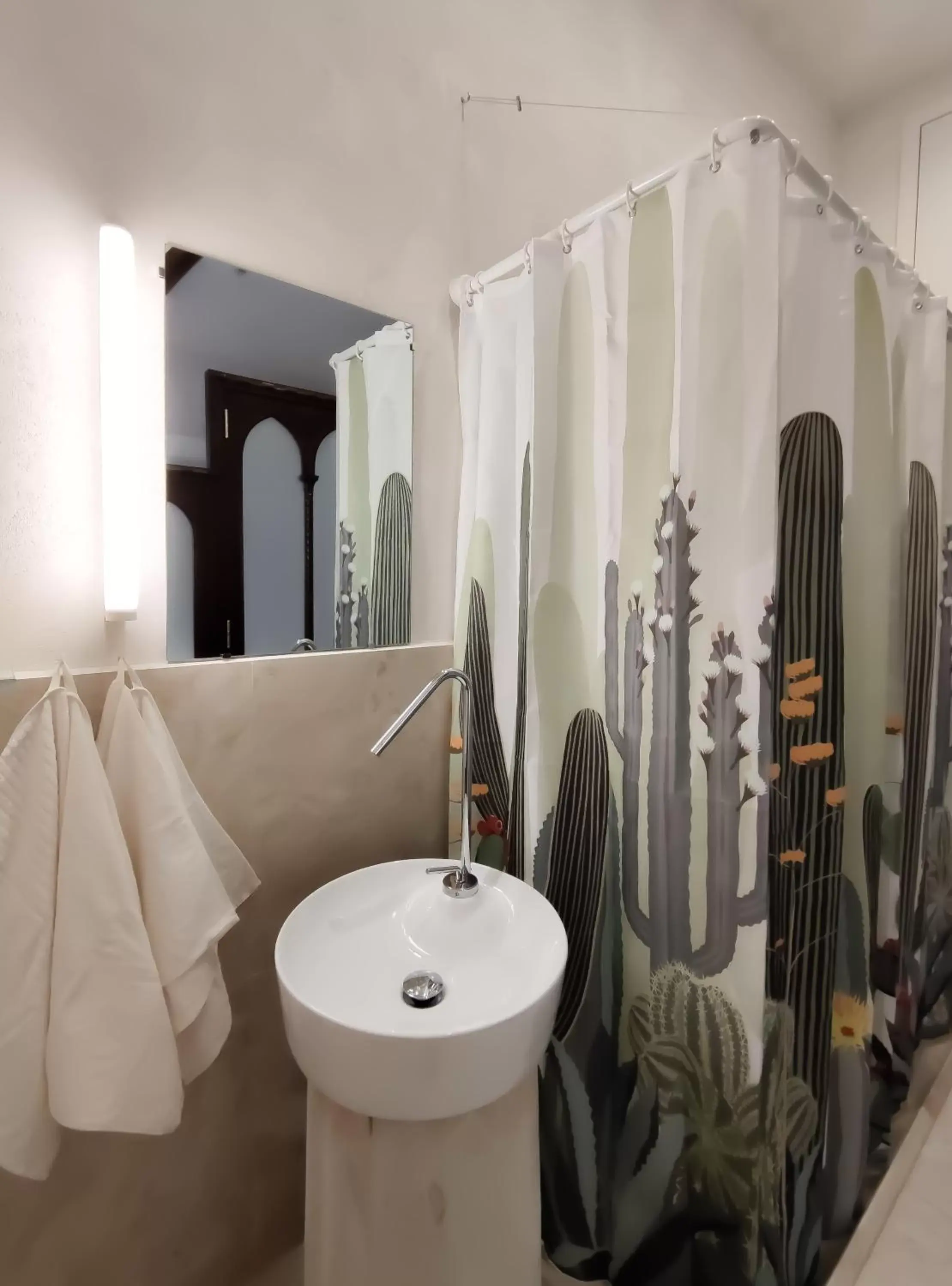 Deluxe Queen Room in Casa Celeste Aida Deluxe Queen Room in Casa Celeste Aida