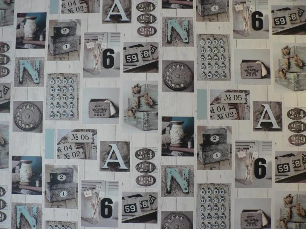 Decorative detail in Hôtel Les Alizés