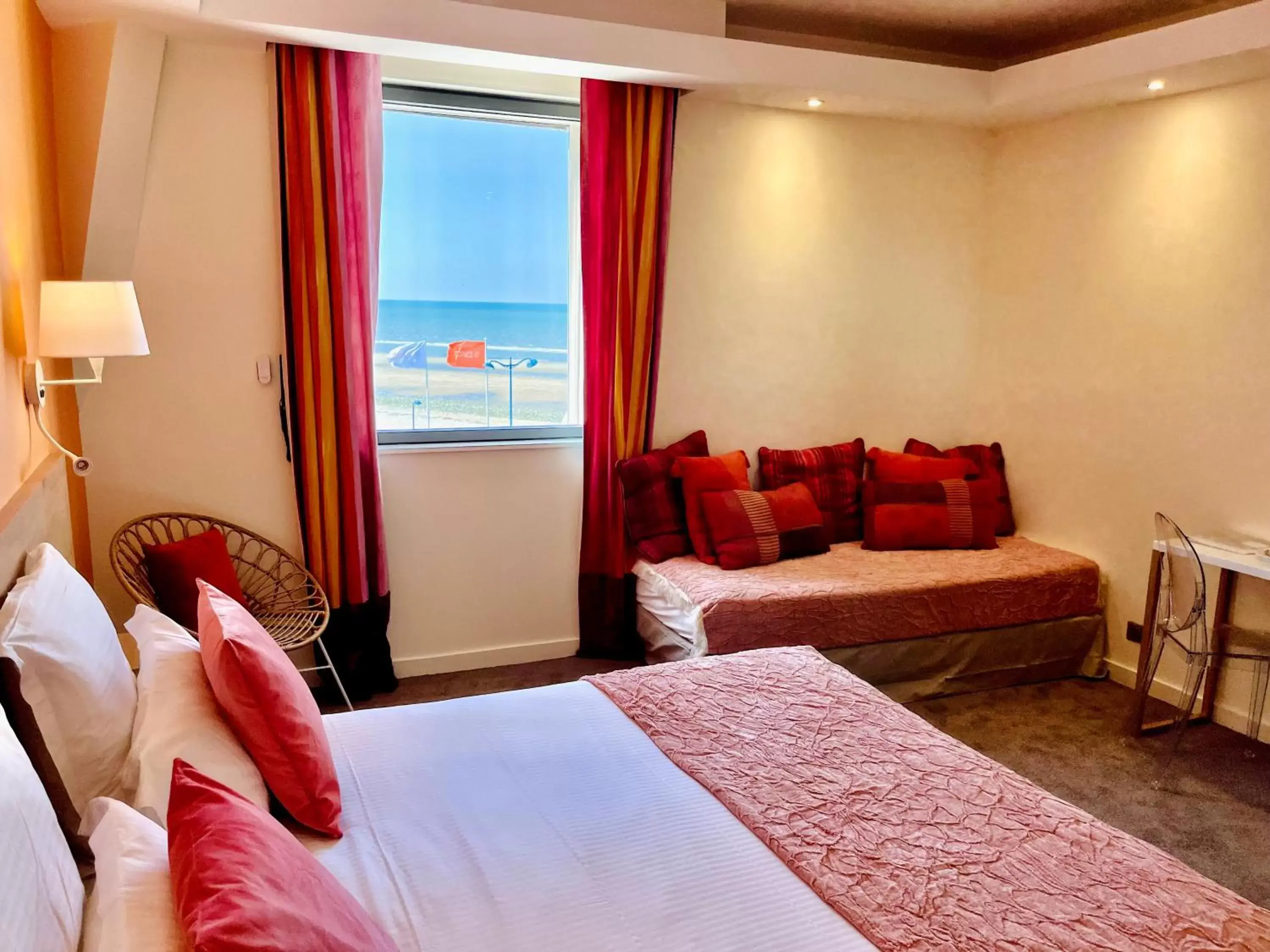 Superior Double Room with Sea View in Hôtel Outre-Mer - Villa Le Couchant Superior Double Room with Sea View in Hôtel Outre-Mer - Villa Le Couchant