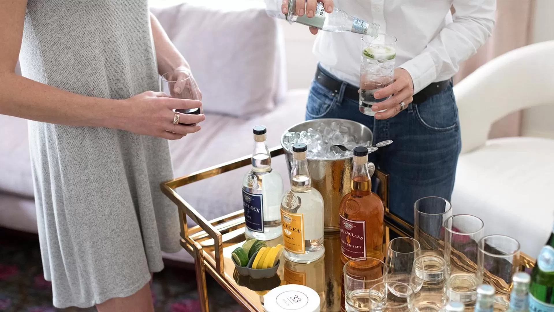 Alcoholic drinks in 33 Main