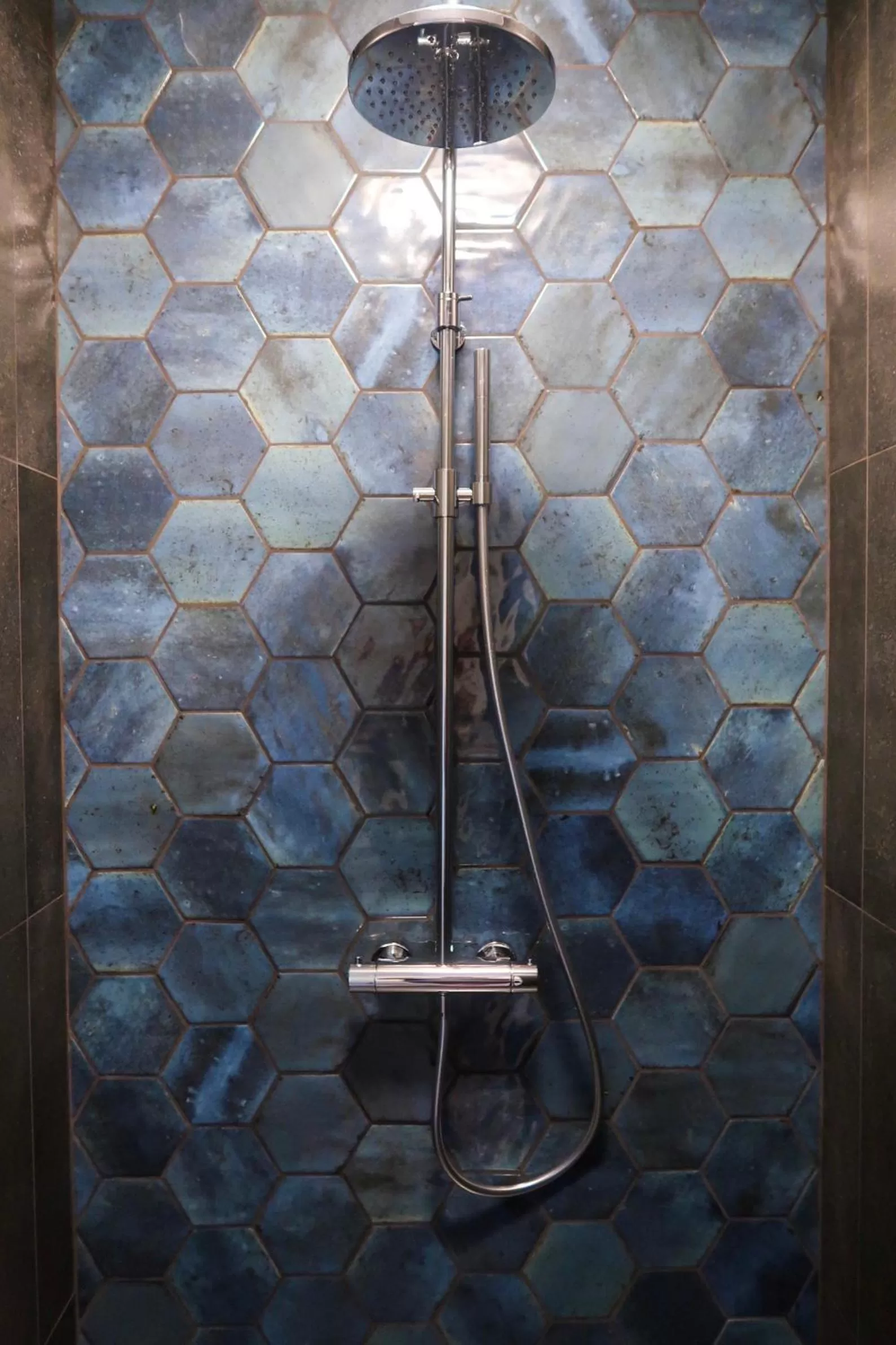 Shower in KeizersgrachtSuite471