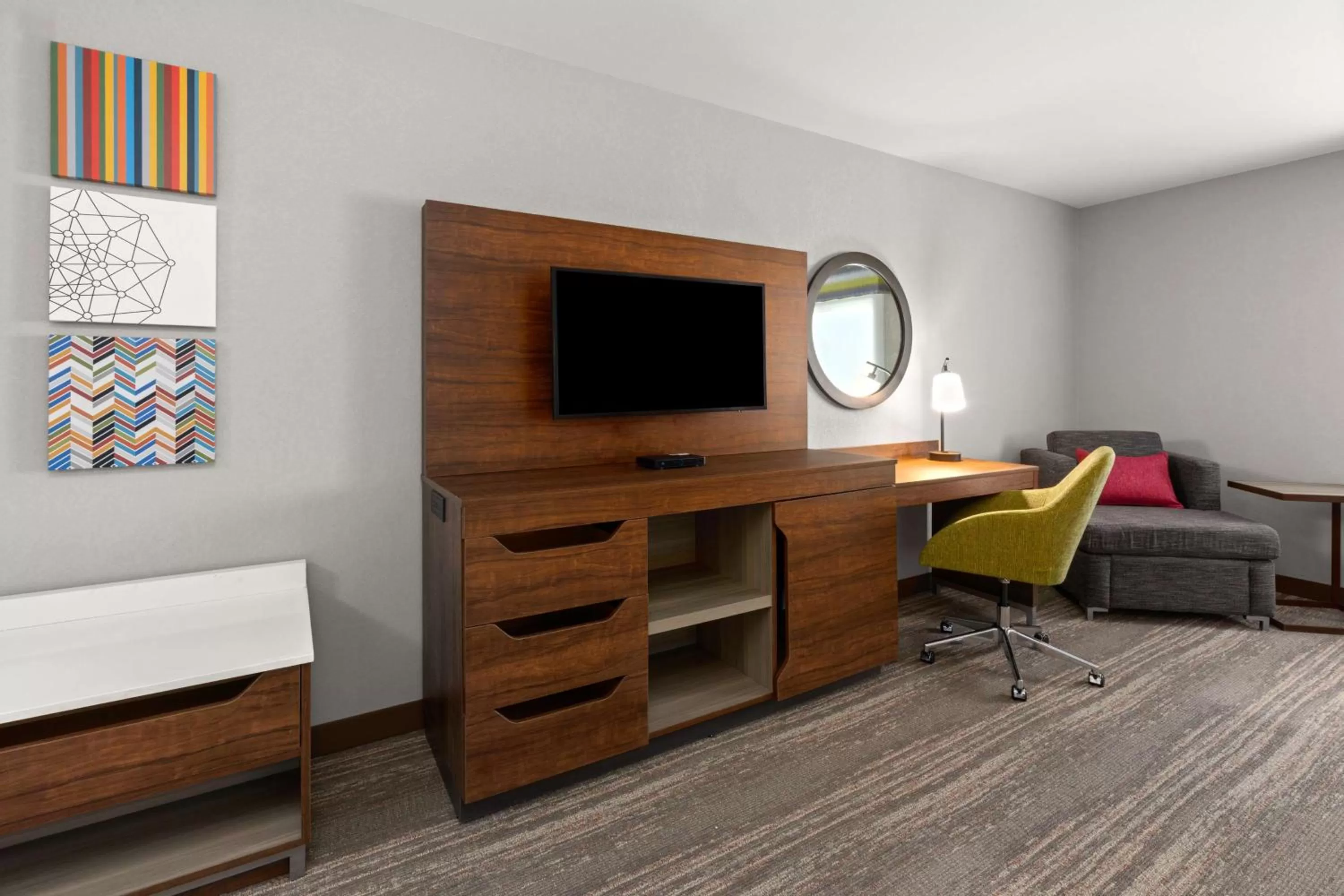 Bedroom in Hampton Inn & Suites Burlington