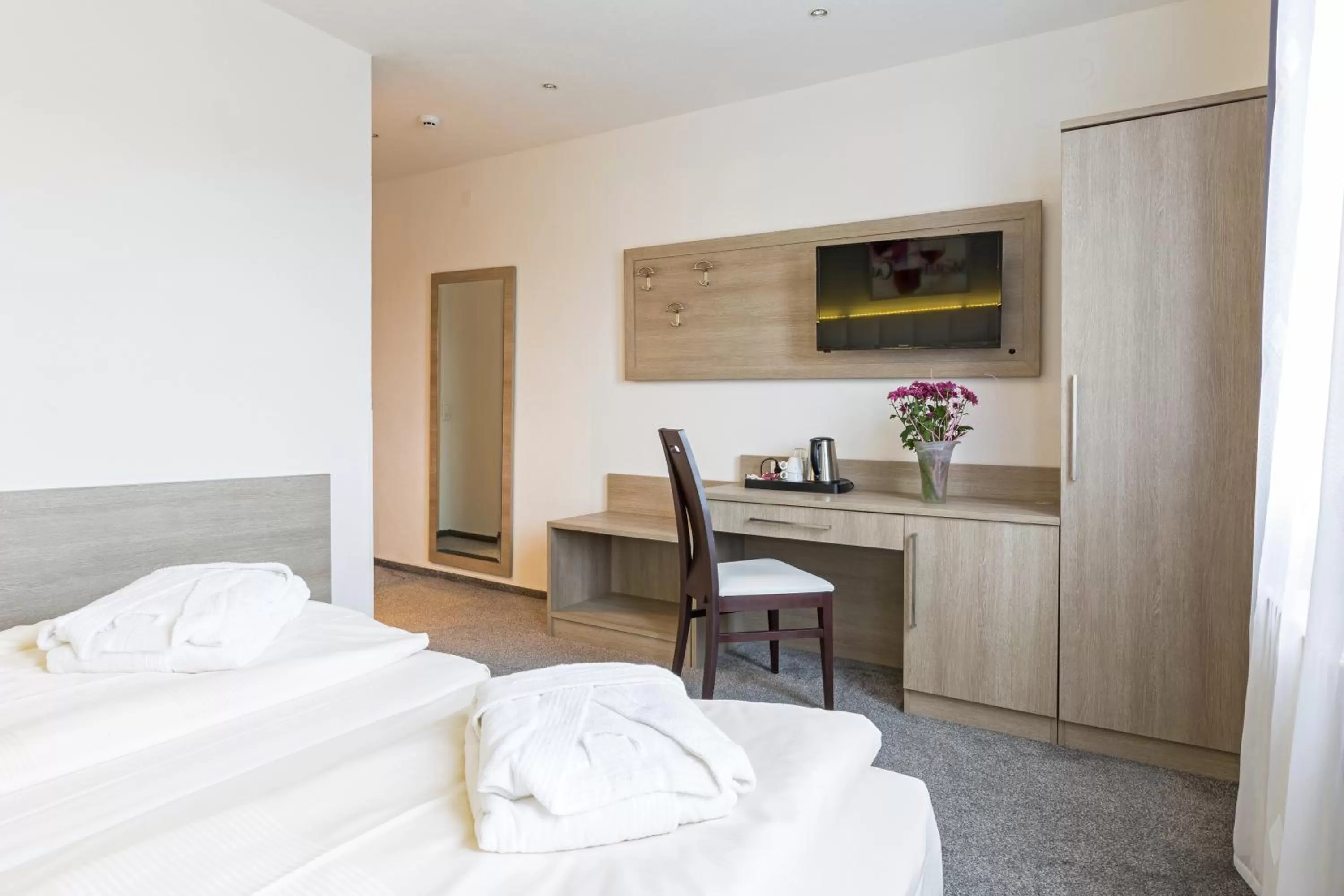 Day, Bed in Bavaria Hotel Münchner Hof Superior