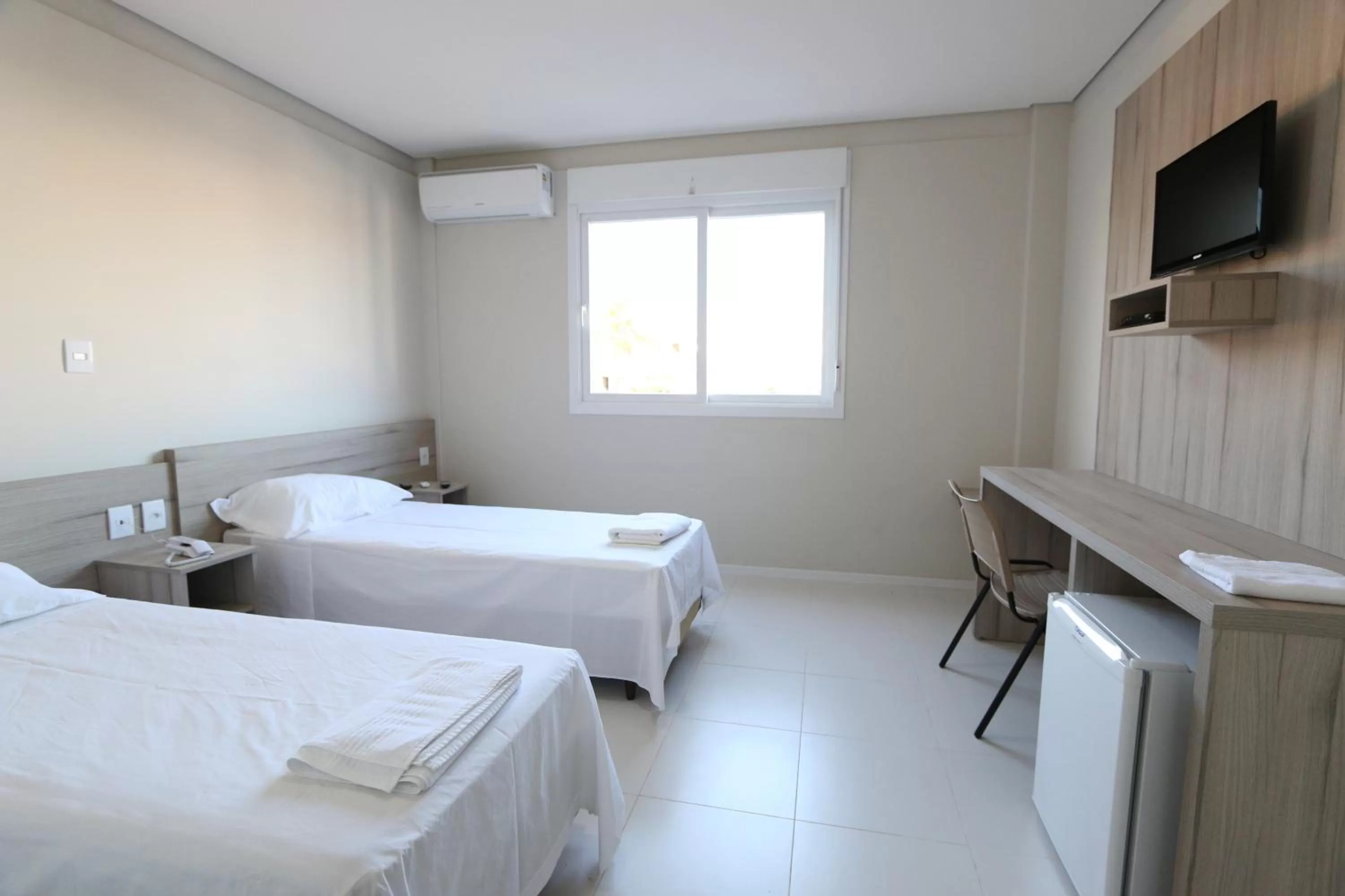 Day, Bed in Hotel Ville House Premium