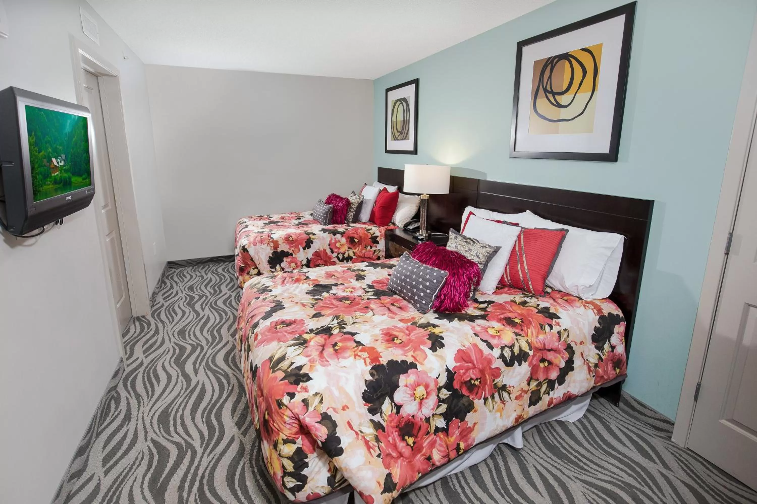 Bedroom, Bed in Beach Vacation Condos South