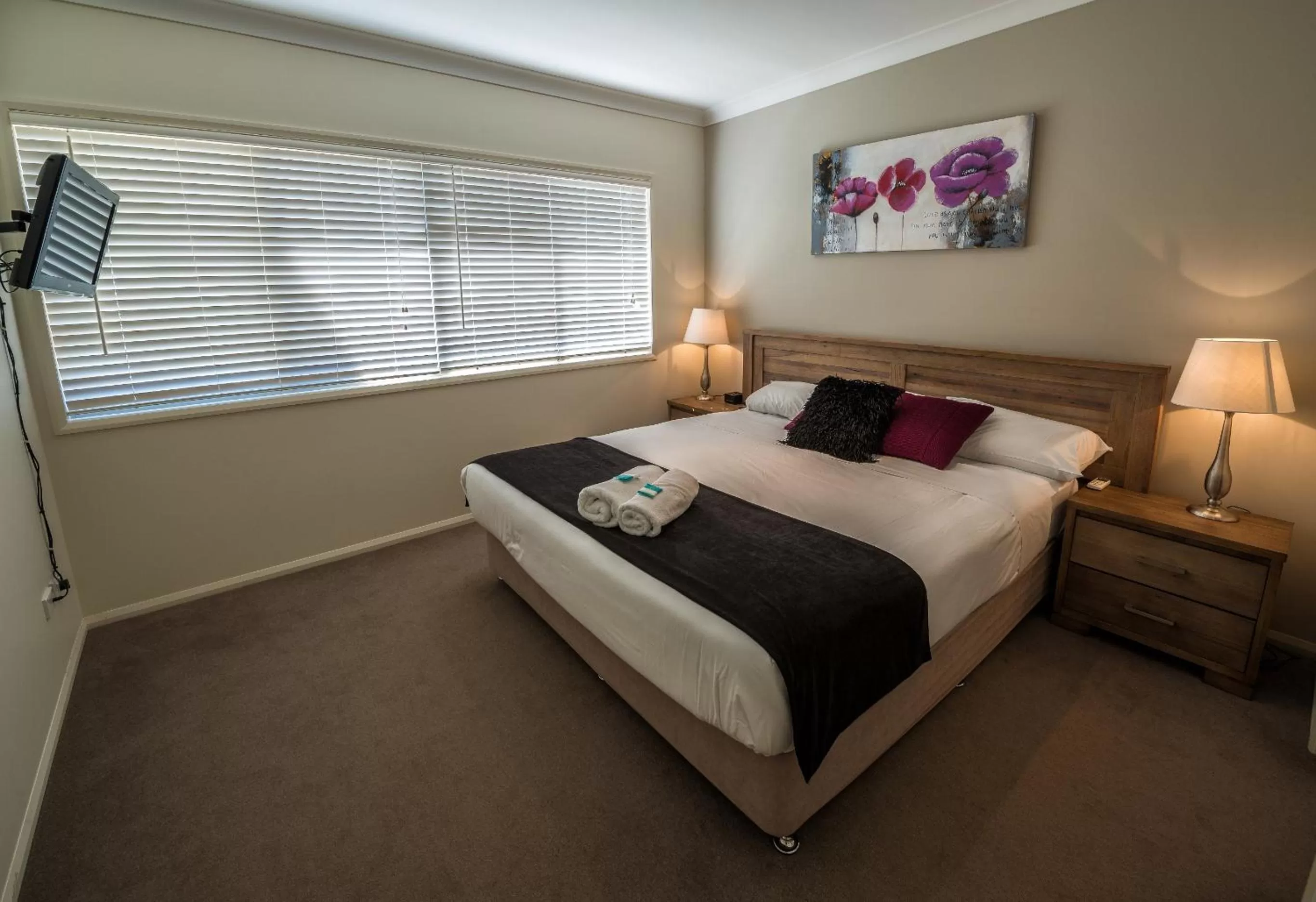 Bedroom, Bed in Rosslyn Bay Resort Yeppoon