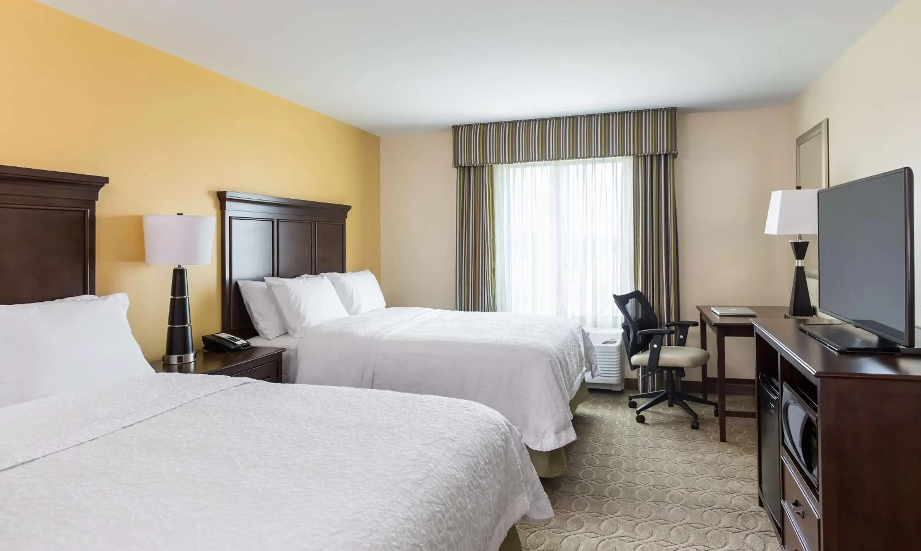 Queen Room with Two Queen Beds (4 Adults) in Hampton Inn & Suites Philadelphia Montgomeryville Queen Room with Two Queen Beds (4 Adults) in Hampton Inn & Suites Philadelphia Montgomeryville