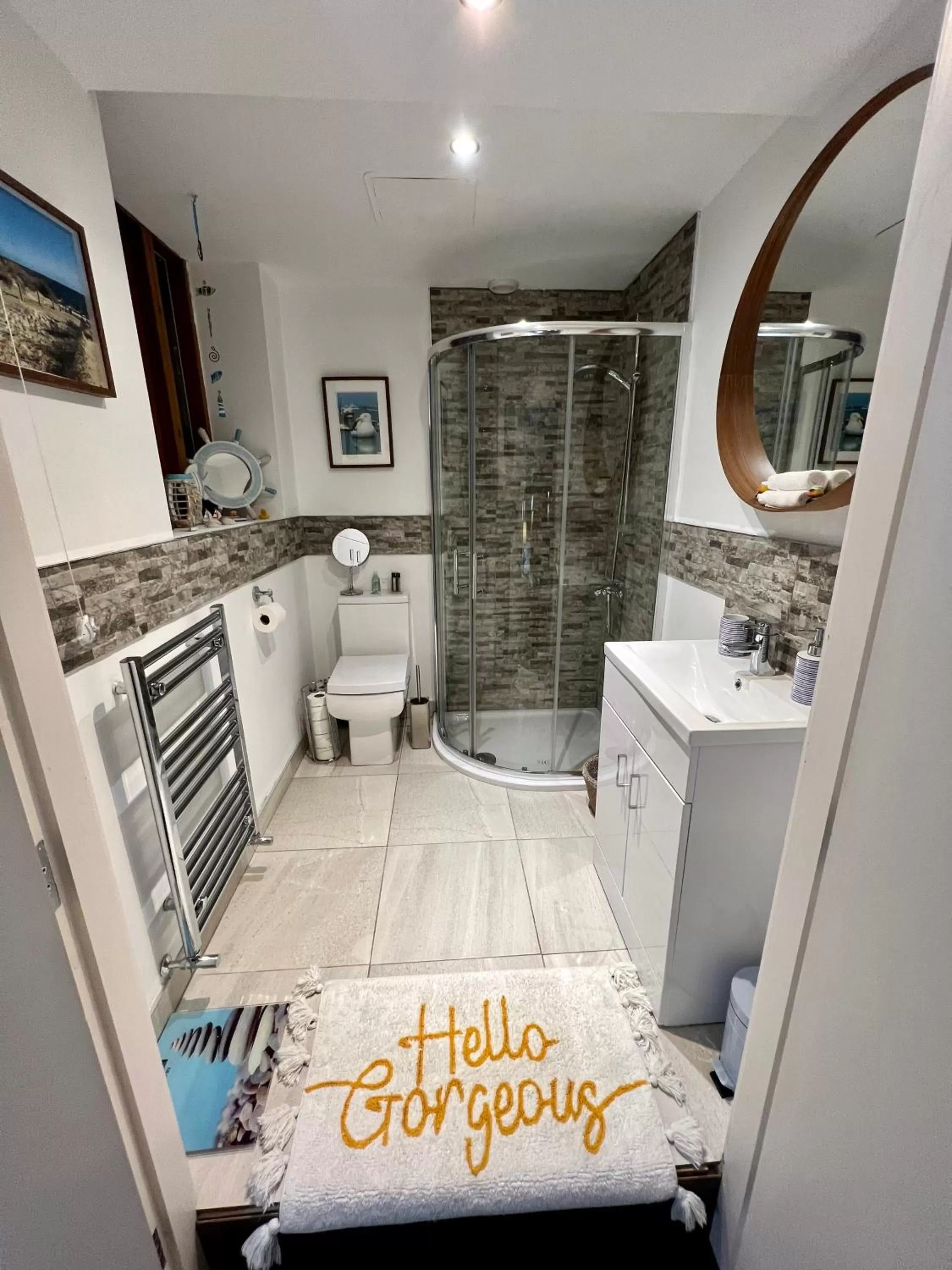 Bathroom in James Clow Bed & Breakfast