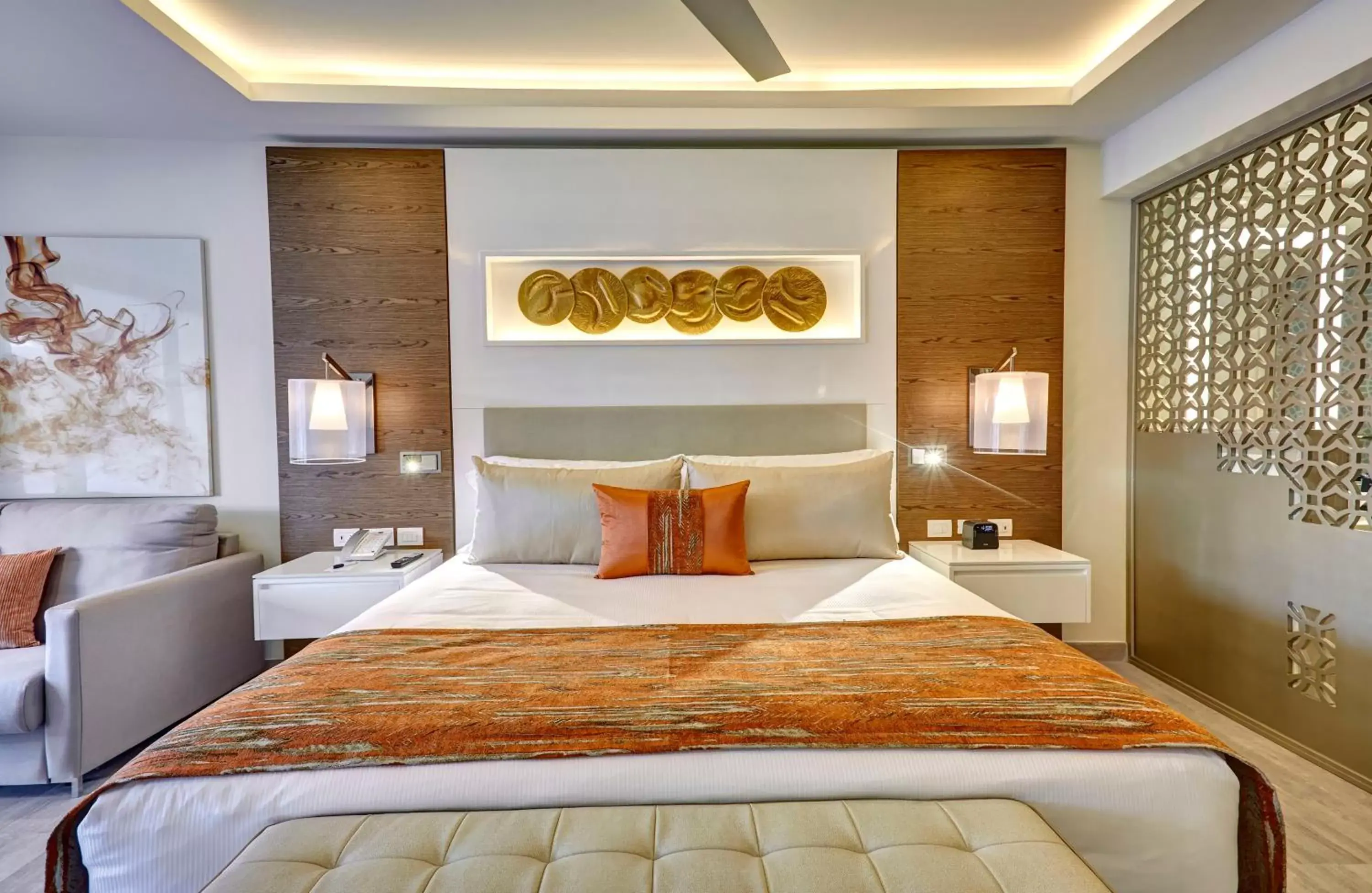 Luxury Junior Suite Ocean View in Royalton Bavaro, An Autograph Collection All-Inclusive Resort & Casino Luxury Junior Suite Ocean View in Royalton Bavaro, An Autograph Collection All-Inclusive Resort & Casino