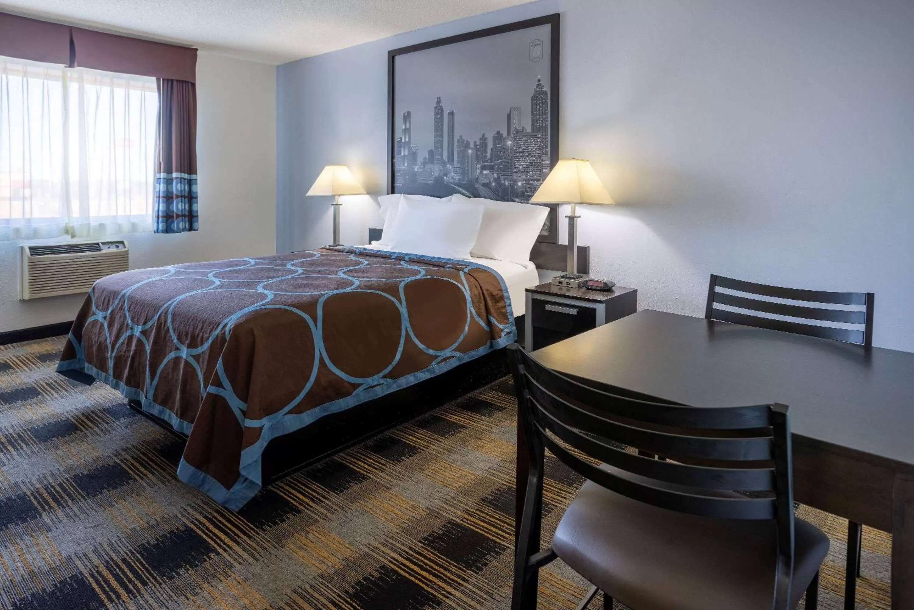 Photo of the whole room, Bed in Super 8 by Wyndham Villa Rica