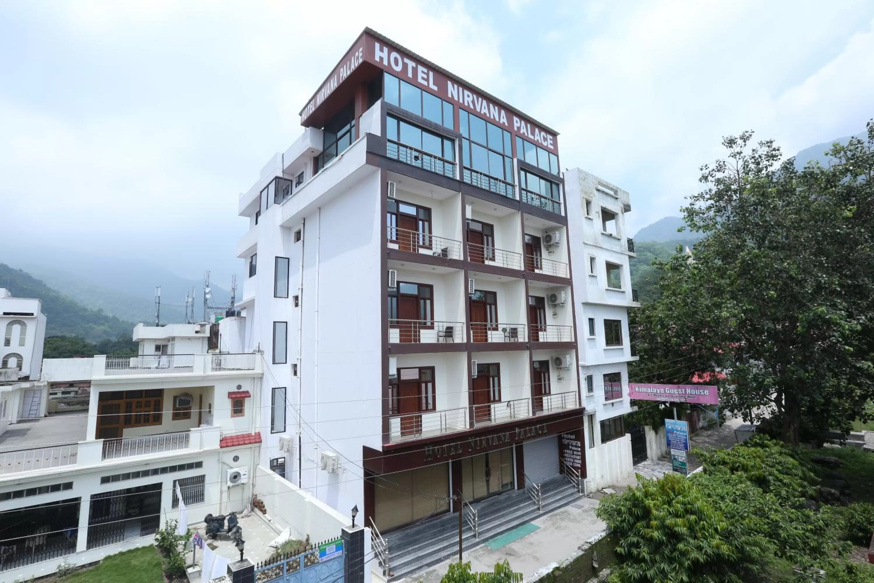 Property building in Hotel Nirvana Palace Rishikesh