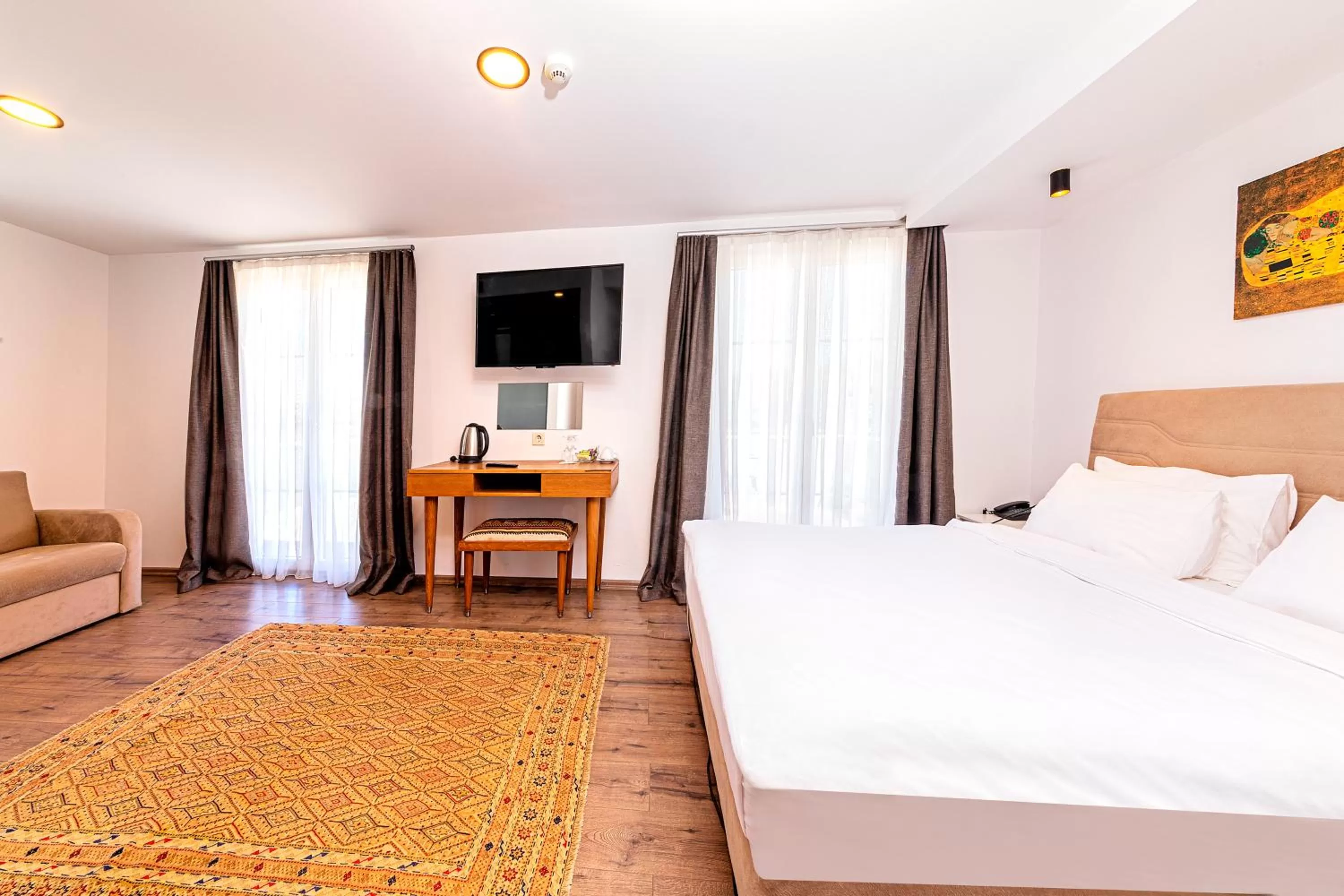 Photo of the whole room, Bed in Neda