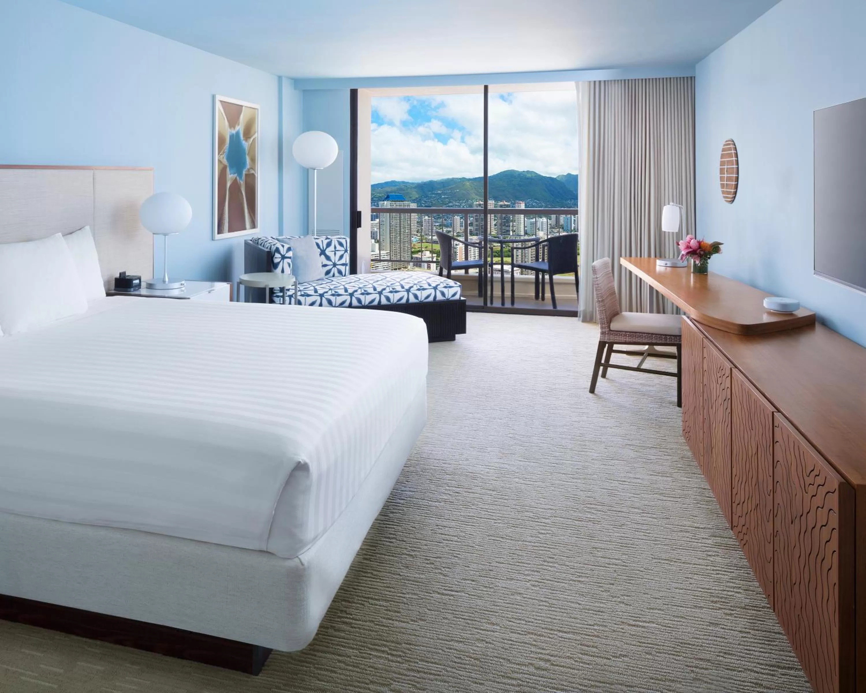 2 Queen Beds Waikiki City View With Club Access in Hyatt Regency Waikiki Beach Resort & Spa