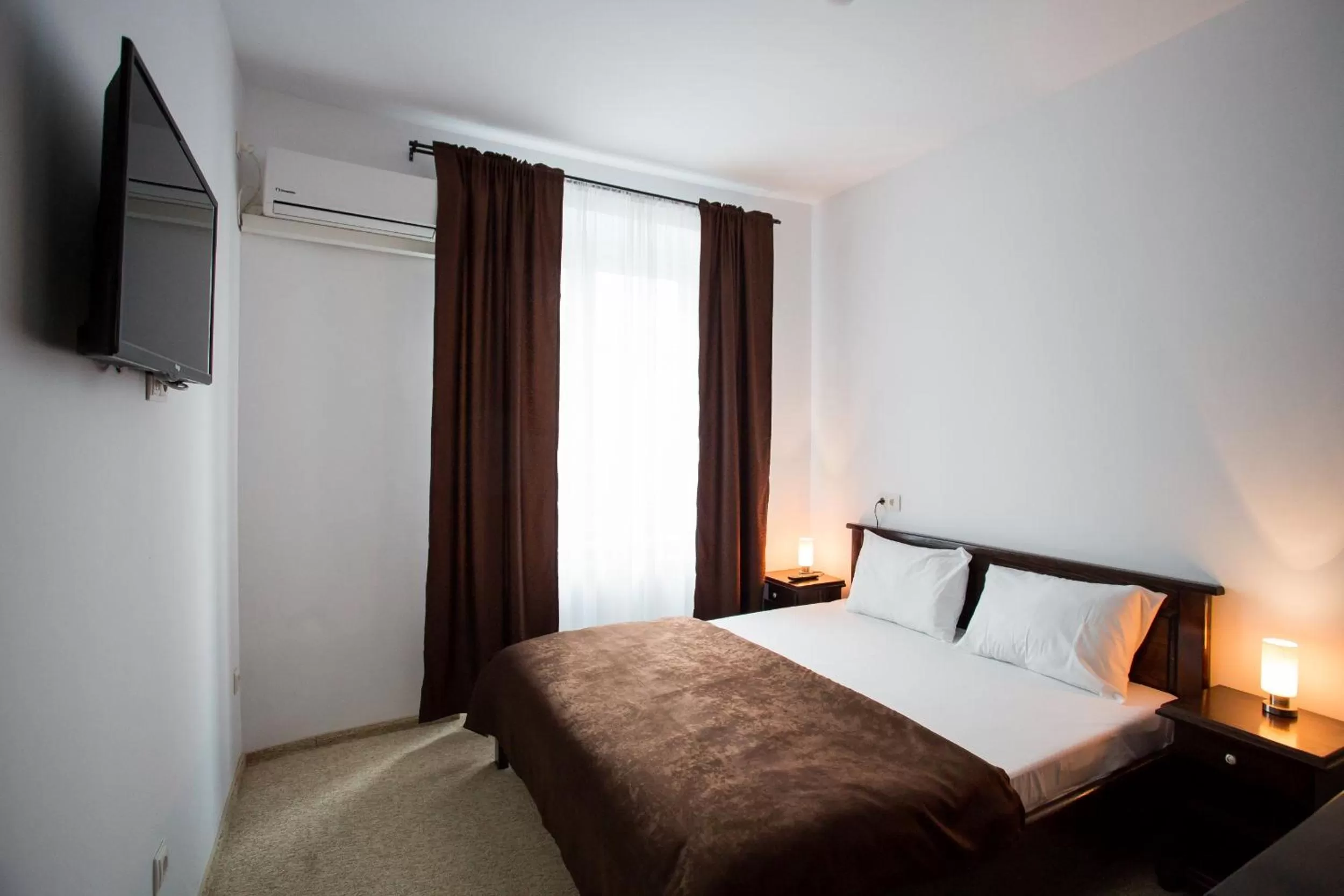 On site, Bed in Cazare Turn Sebes