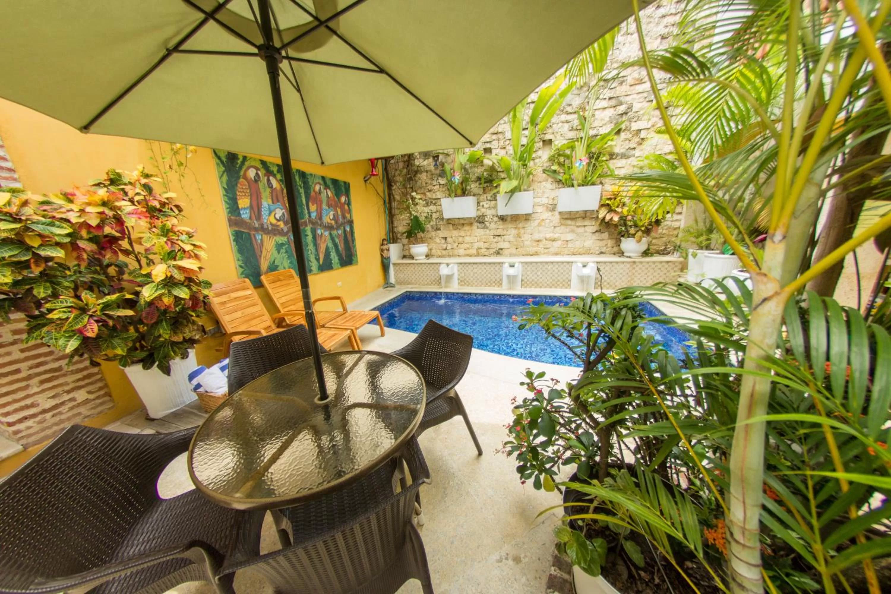 Patio, Swimming Pool in Hotel Casa Gloria Boutique