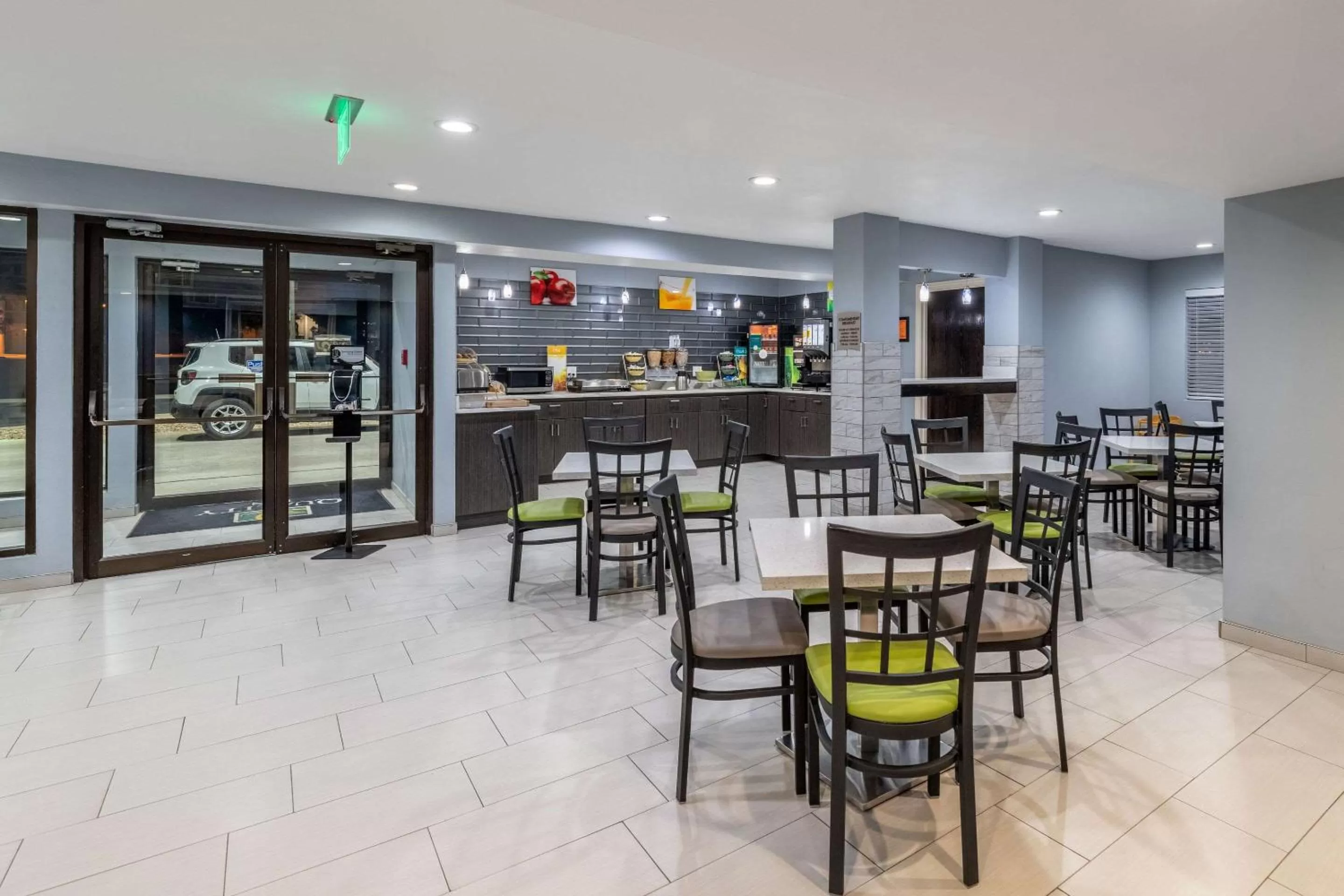 Breakfast in Quality Inn Fort Stockton