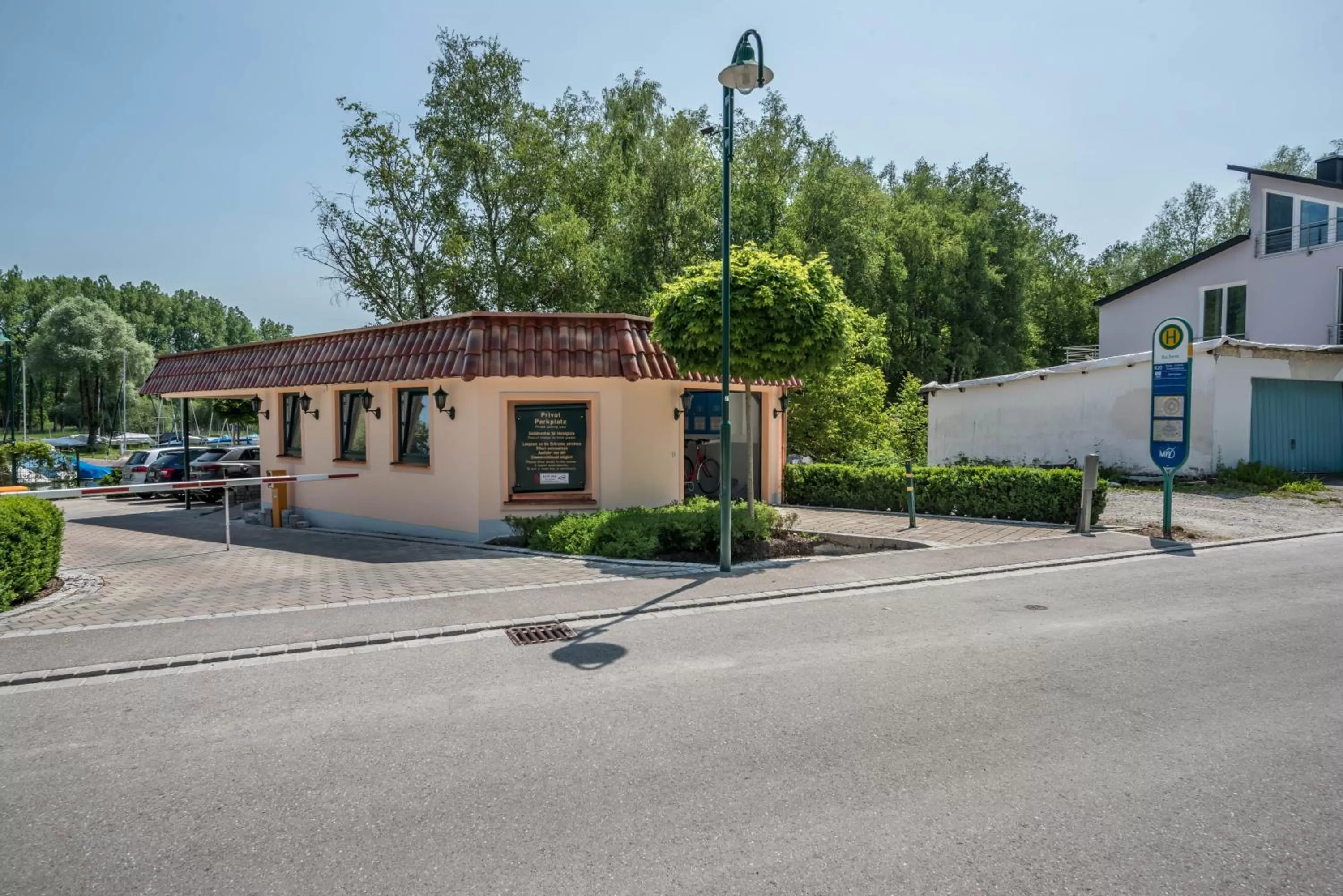 Property Building in Hotel Mutz