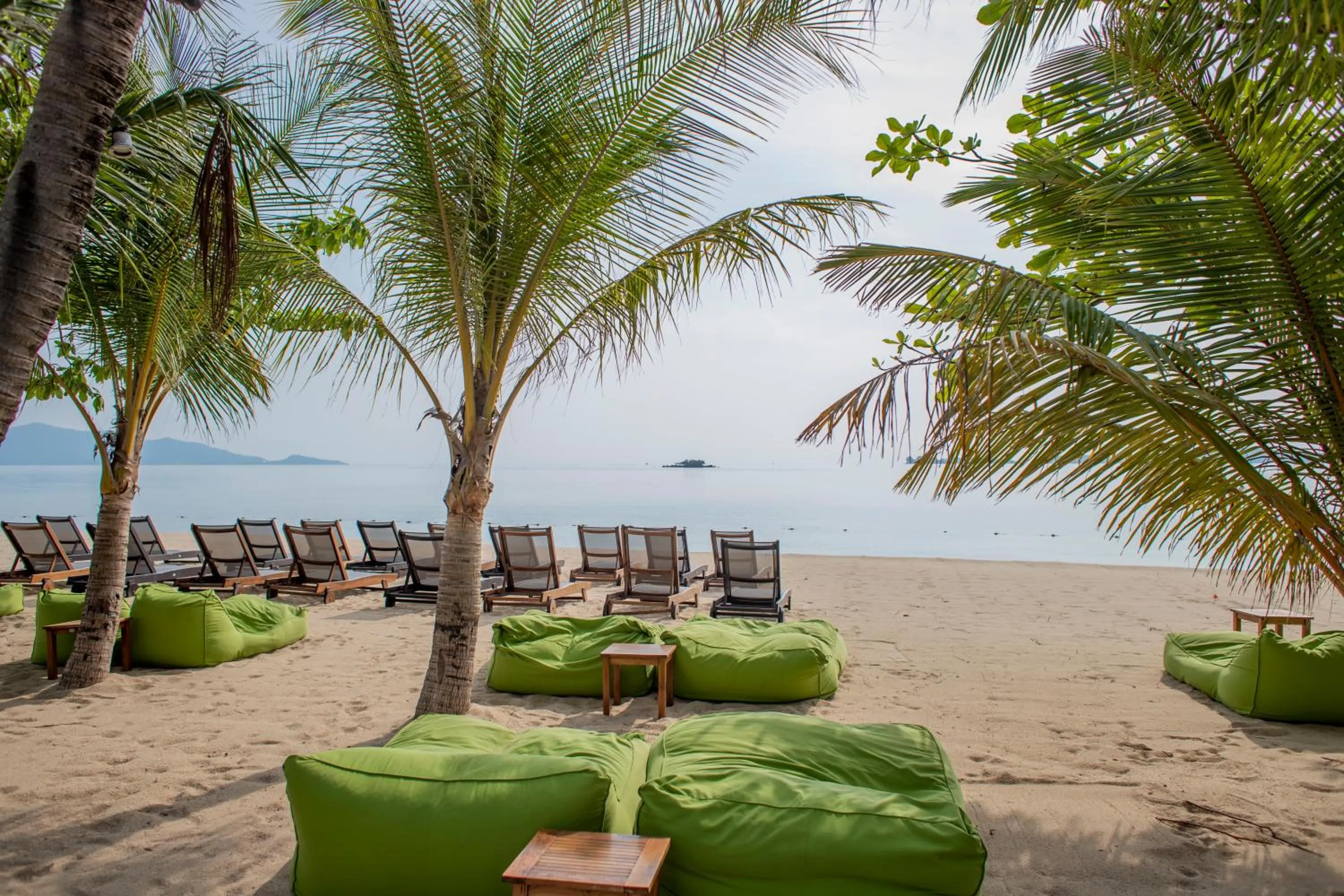 Lounge or bar in W Koh Samui