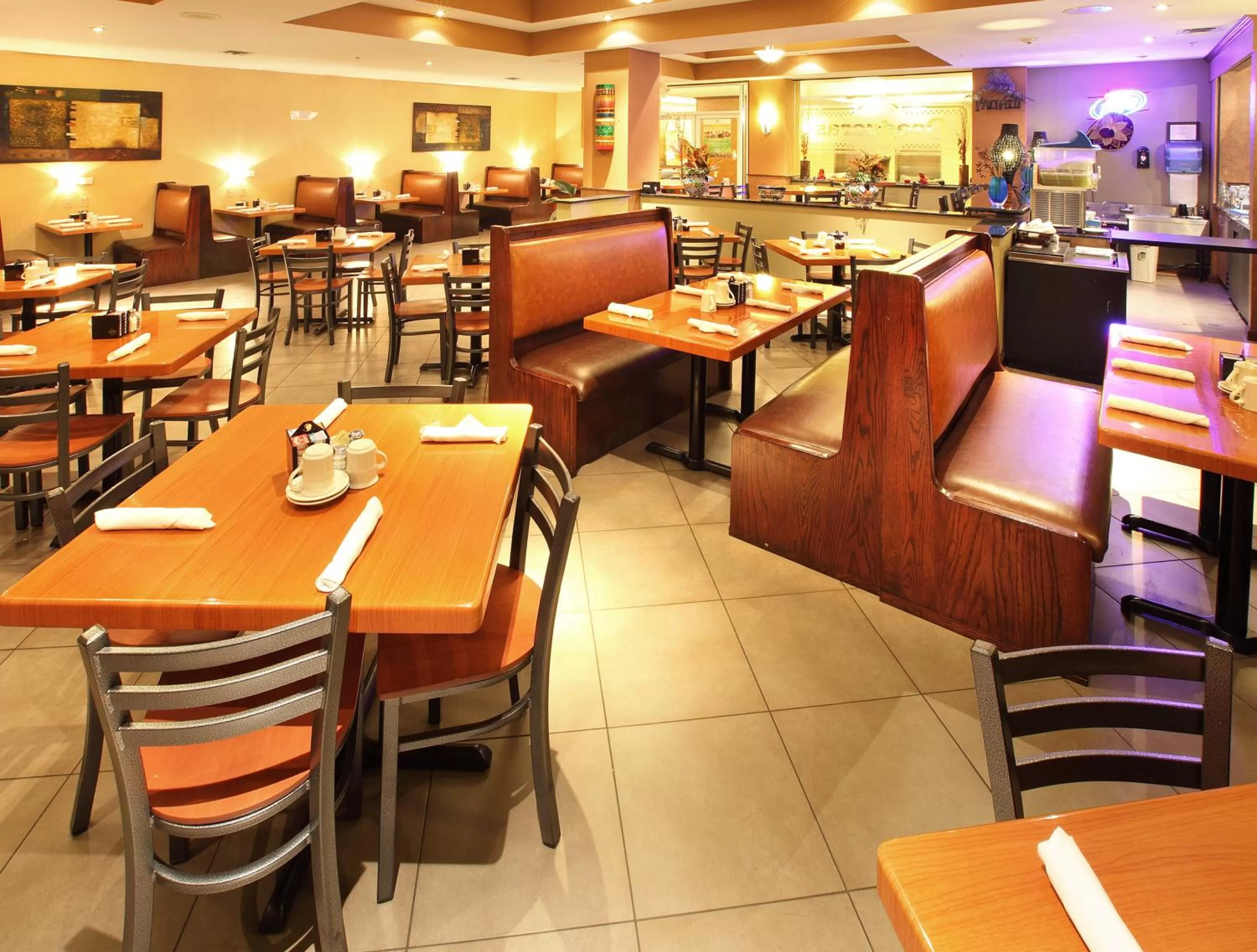 Restaurant/places to eat in Hyatt House Bentonville Rogers