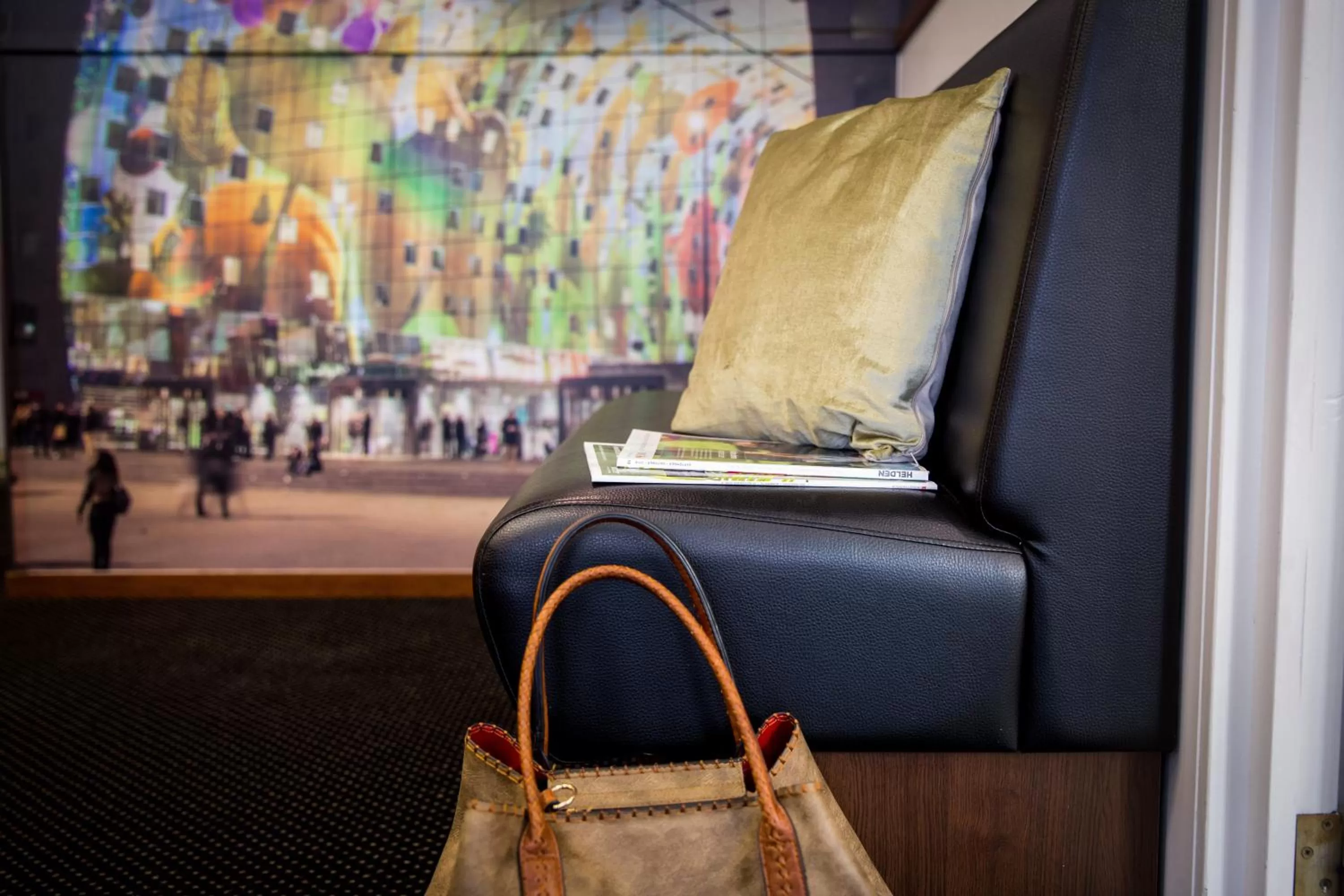 Day in Hotel Breitner