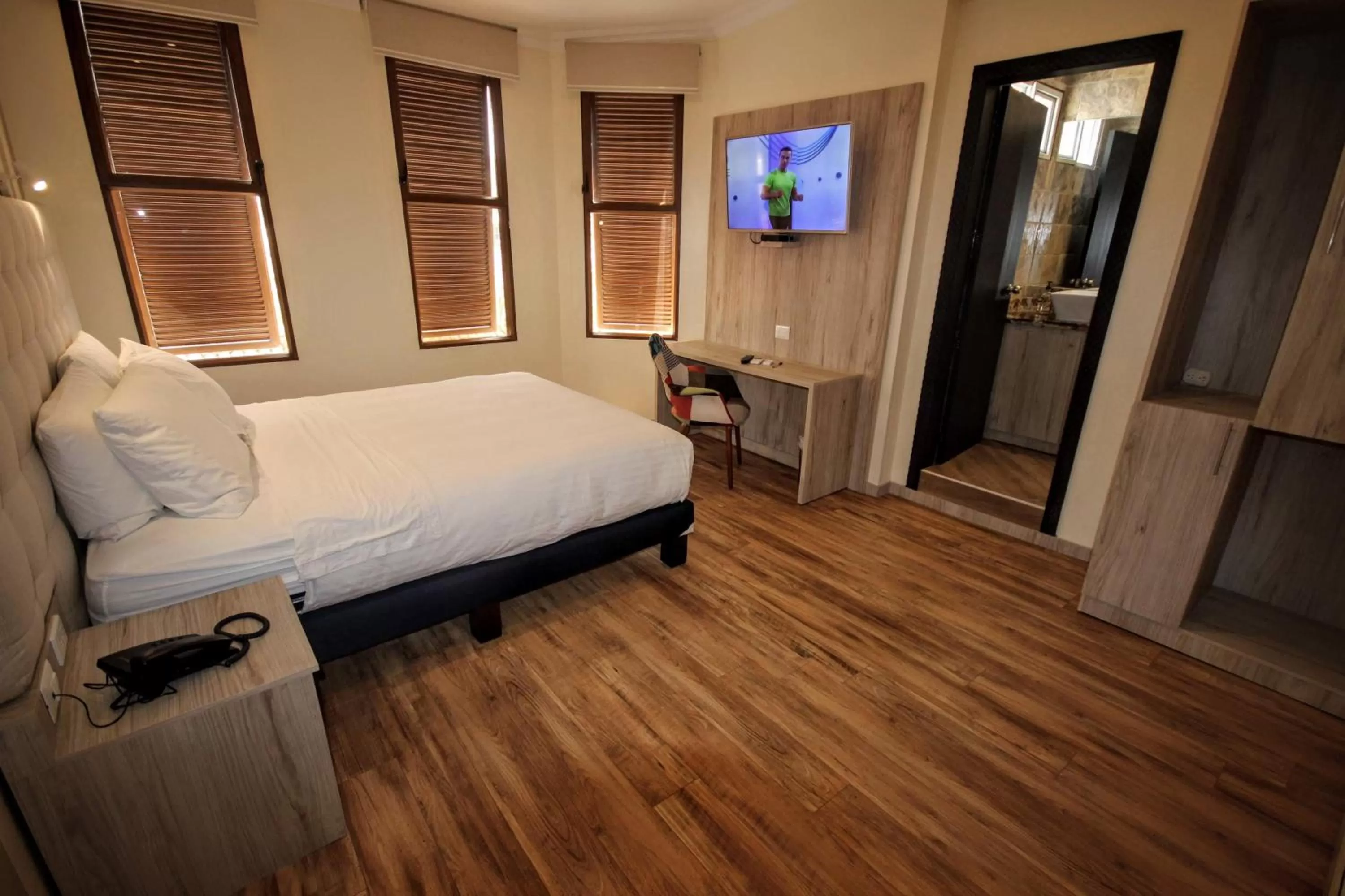 Deluxe Double Room in Cedros Inn Boutique Hotel