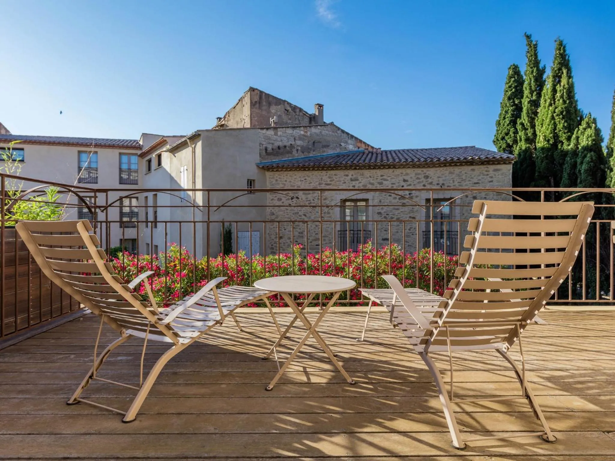 Balcony/Terrace in Garrigae Distillerie de Pezenas - Hotellerie & Spa