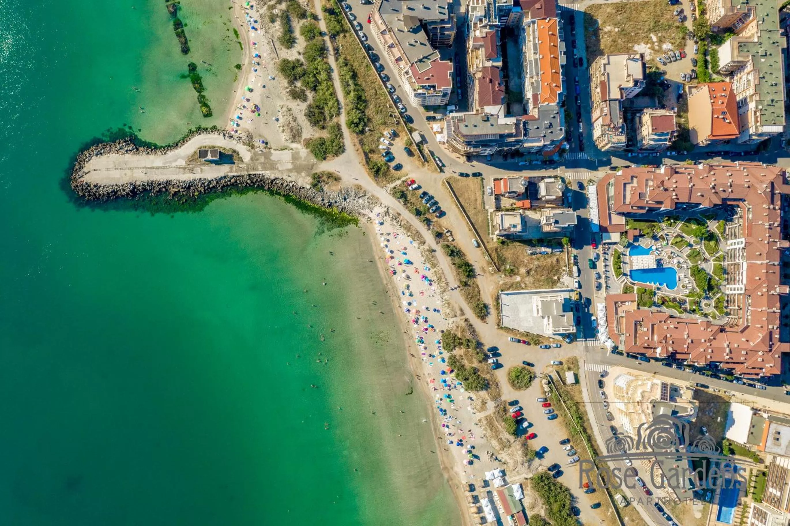 Garden, Bird's-eye View in Rose Gardens Apart Hotel