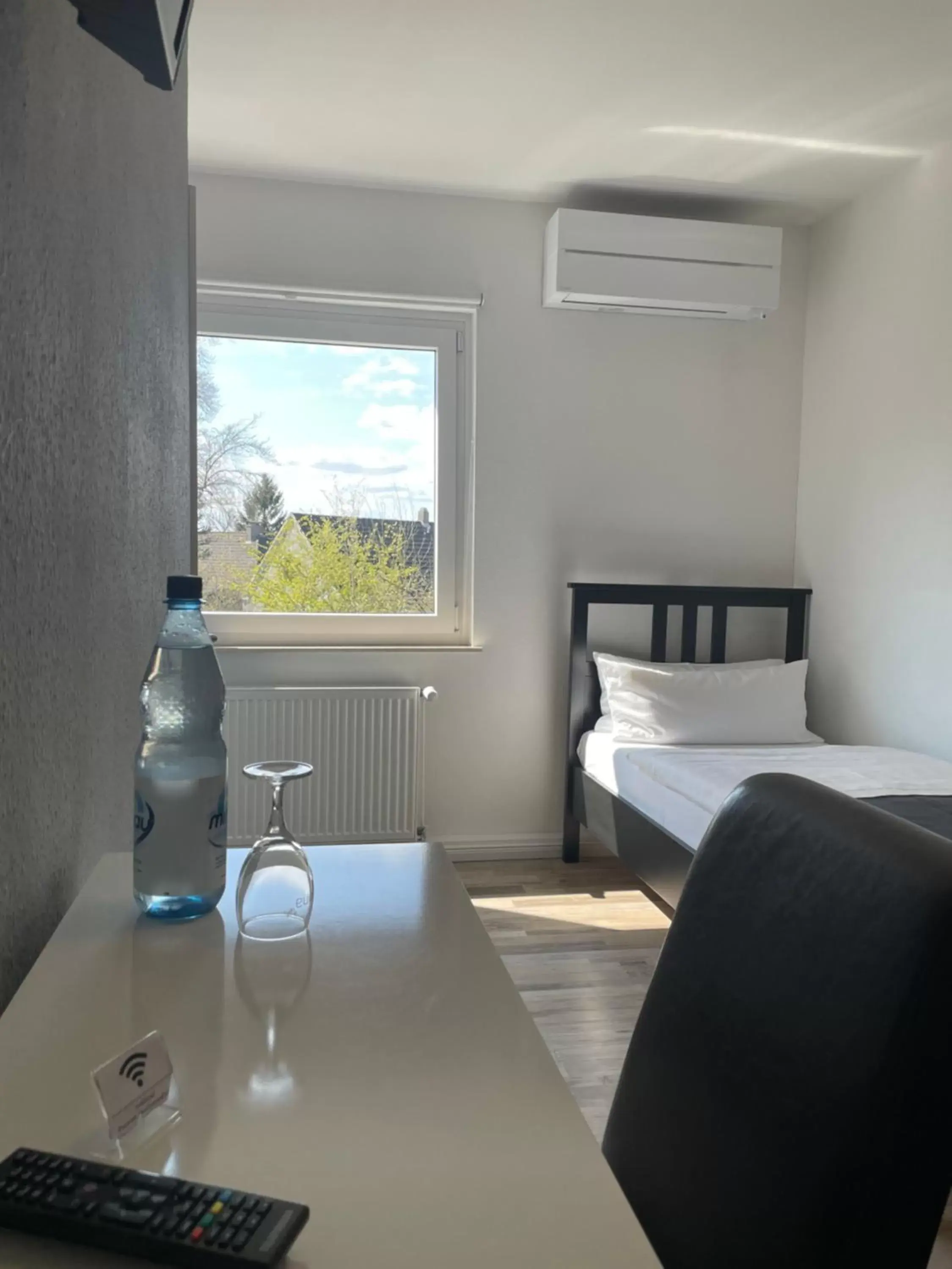 Standard Twin Room in Hotel Schwarzes Ross Standard Twin Room in Hotel Schwarzes Ross