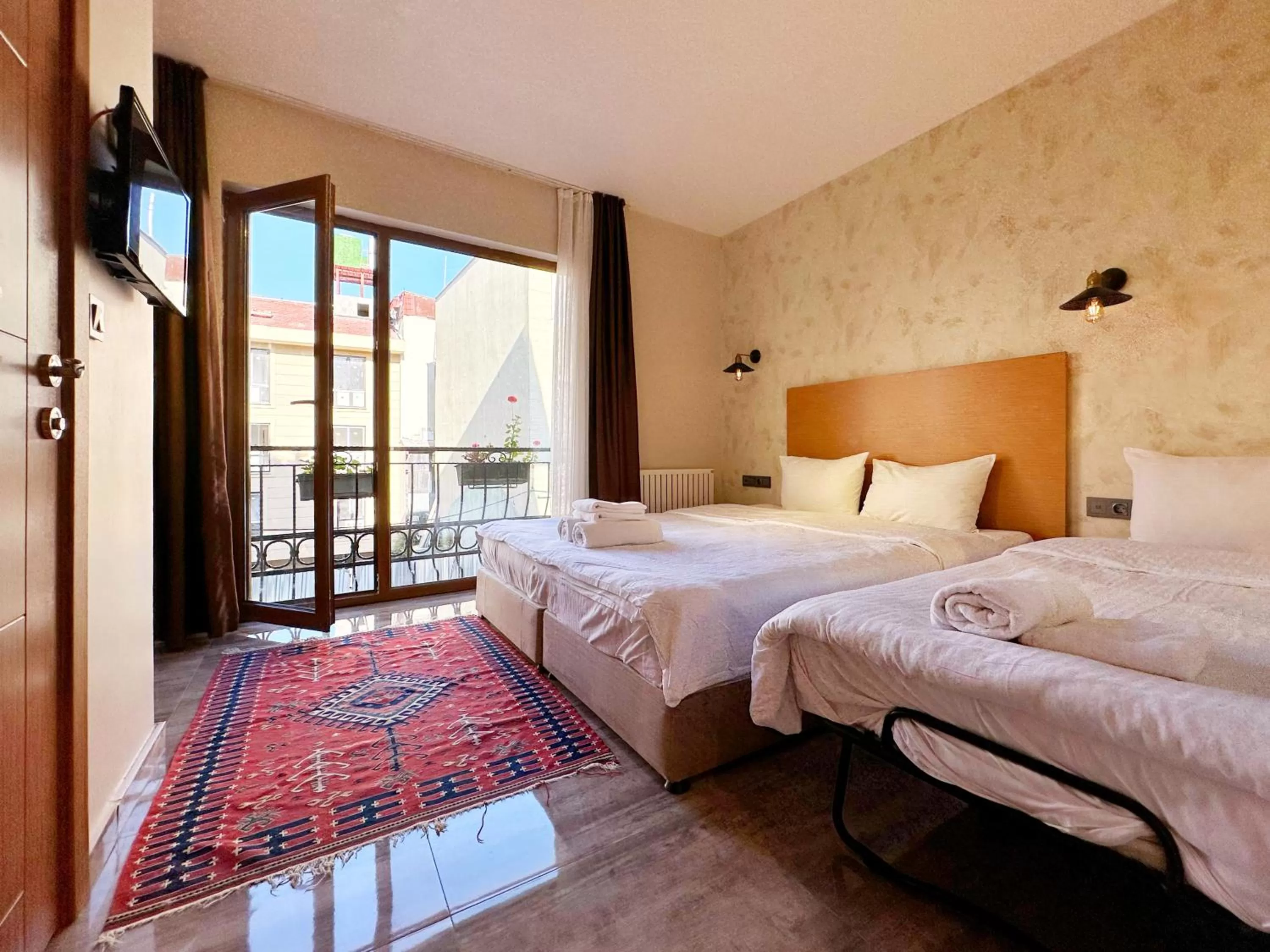 Bed in Sultan Pier Hotel