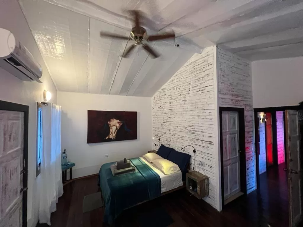 Barrbra BnB Over The Sea