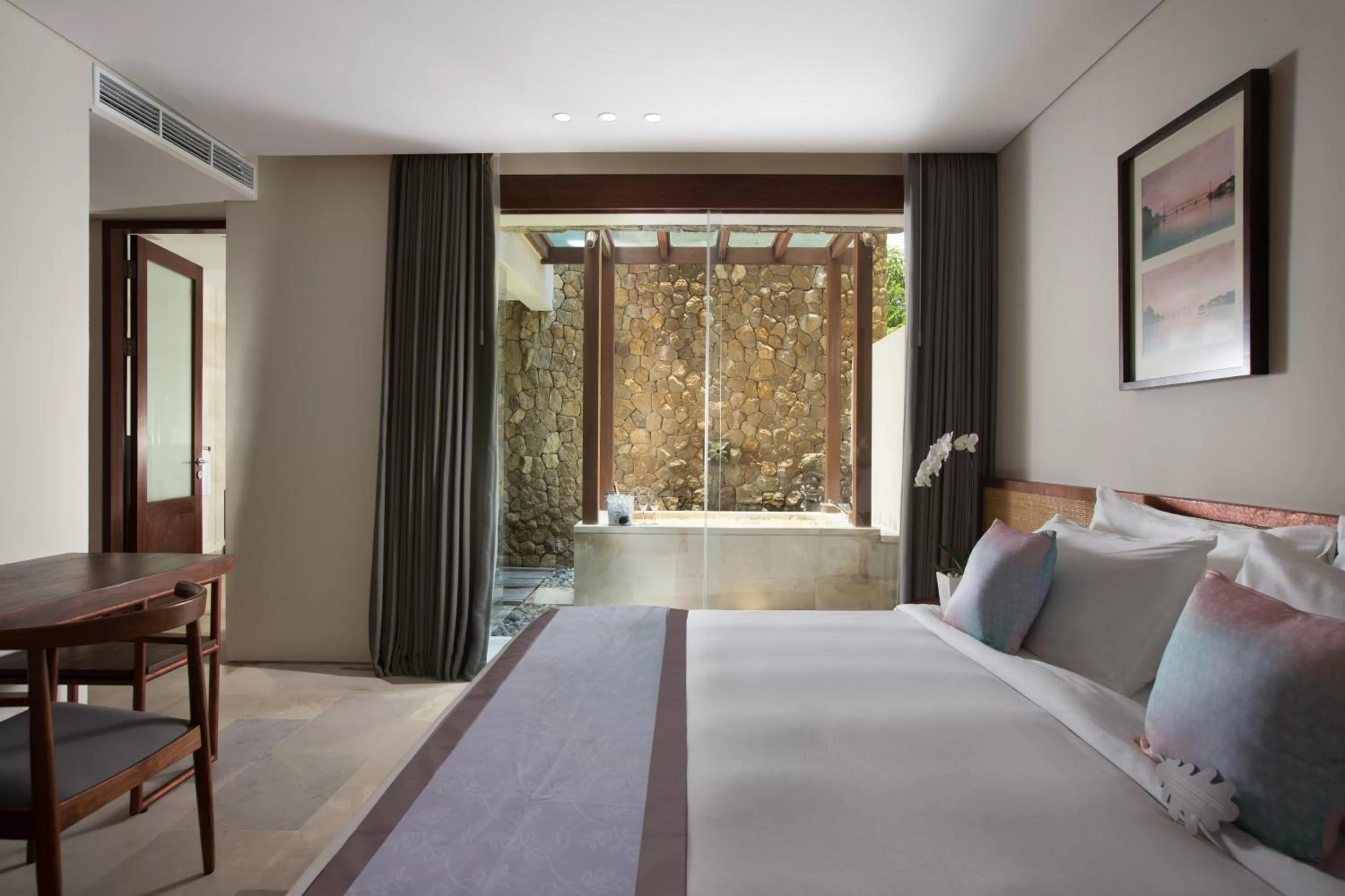 Bedroom, Bed in The Tamarind Resort - Nusa Lembongan