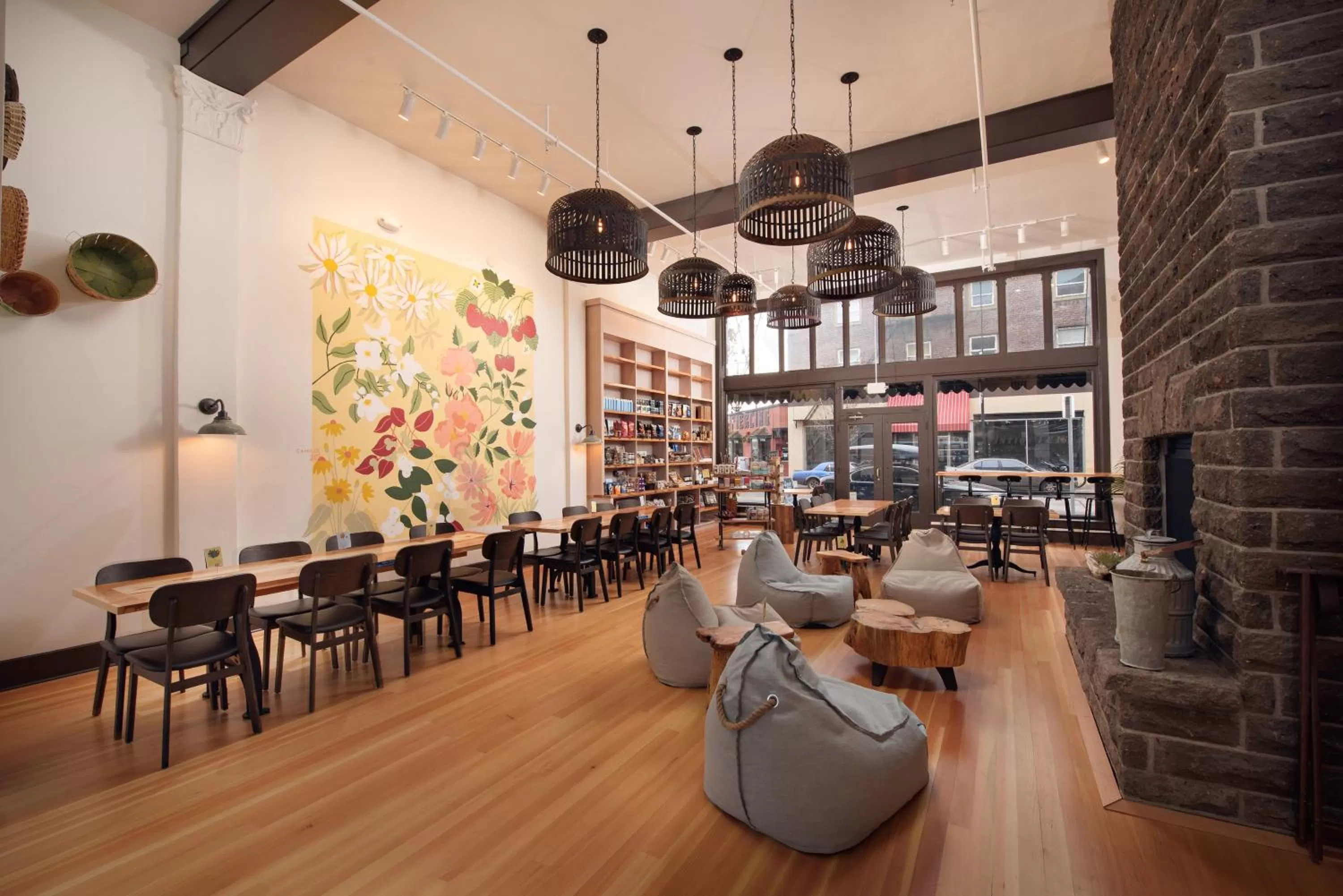 Restaurant/places to eat in SCP Redmond Hotel